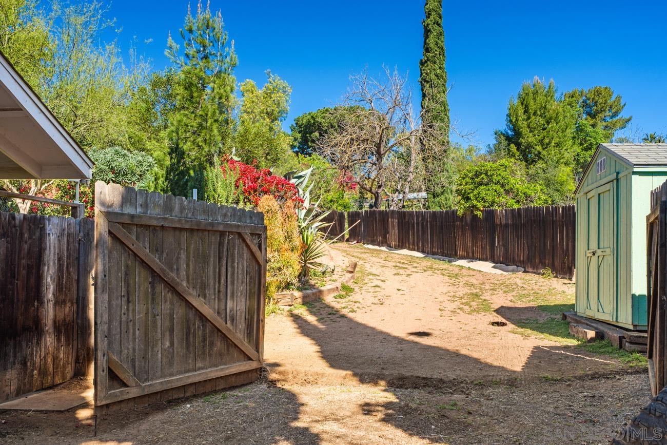 Detail Gallery Image 31 of 32 For 14118  Ipava Dr, Poway,  CA 92064 - 3 Beds | 2 Baths