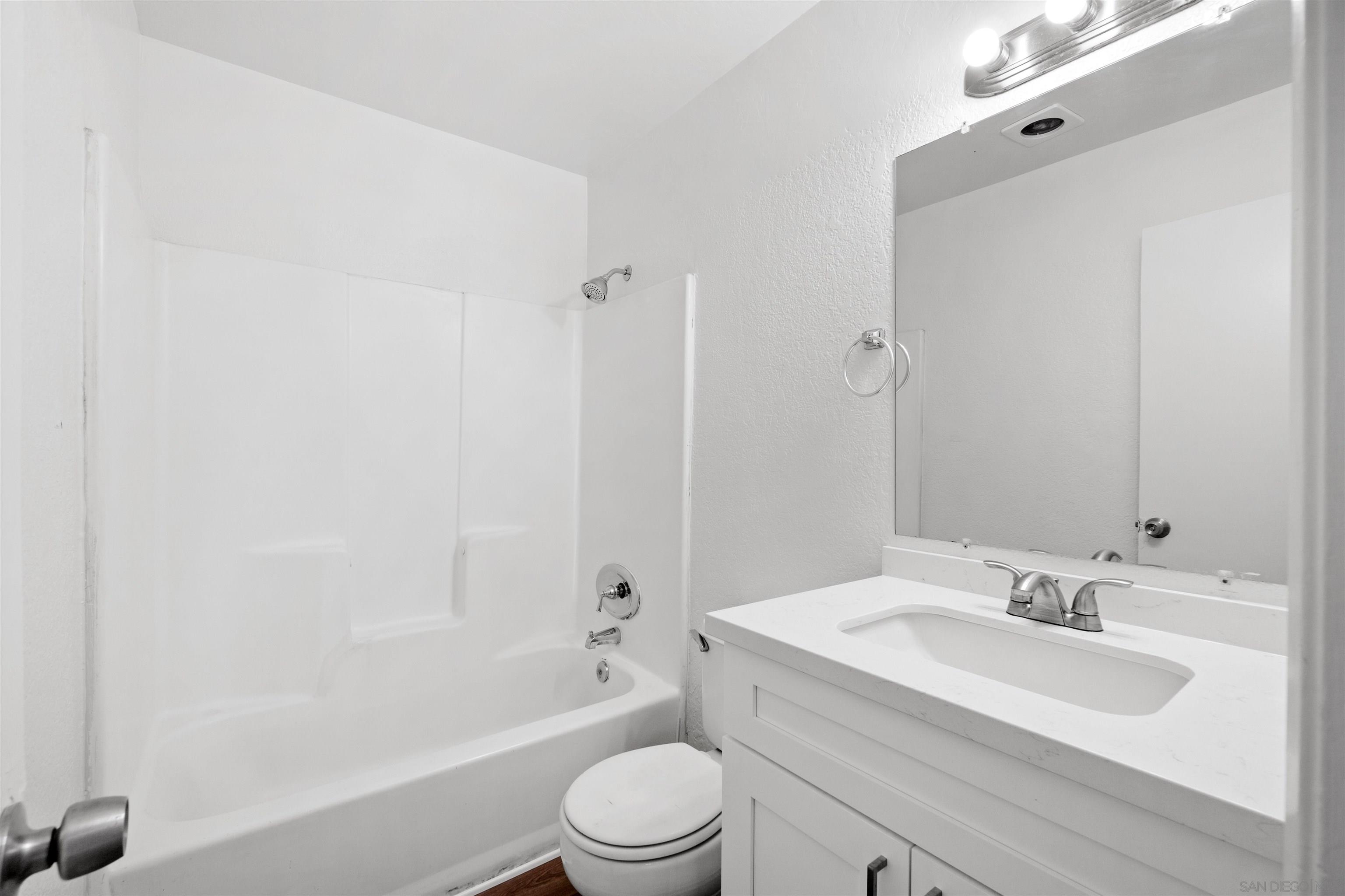 Detail Gallery Image 11 of 15 For 319  Roosevelt  E, Chula Vista,  CA 91910 - 2 Beds | 1/1 Baths