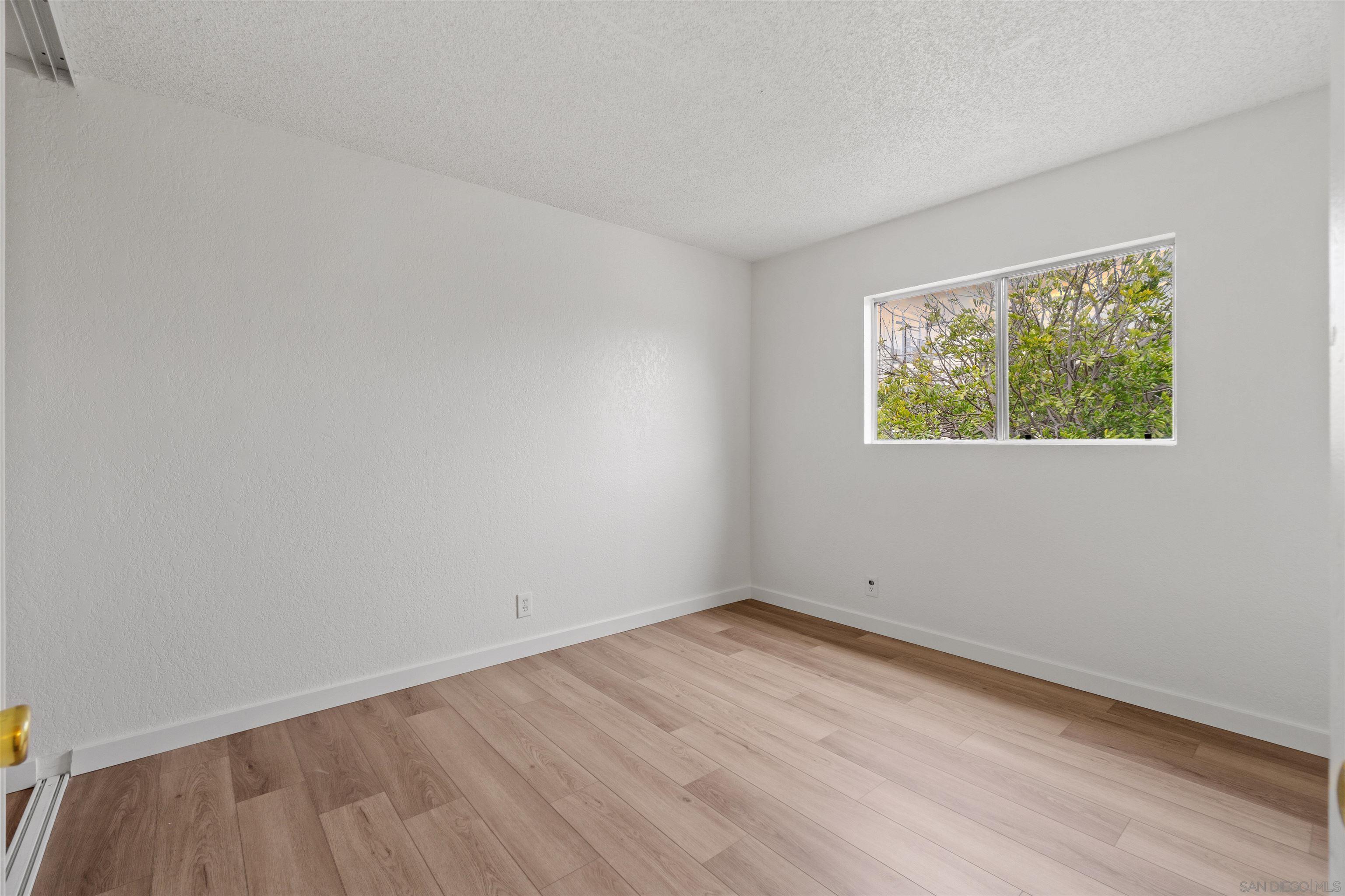 Detail Gallery Image 10 of 15 For 319  Roosevelt  E, Chula Vista,  CA 91910 - 2 Beds | 1/1 Baths