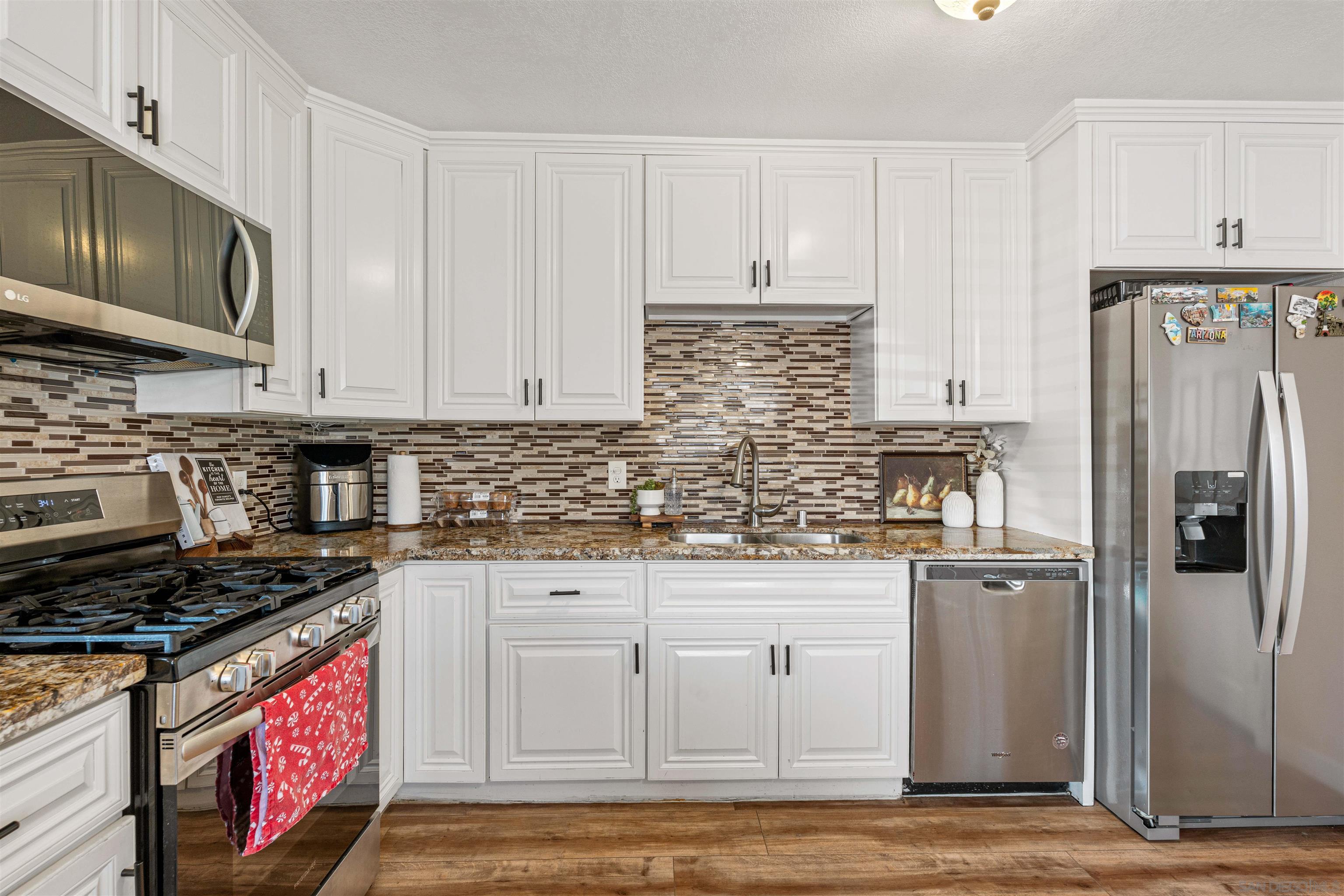 Detail Gallery Image 6 of 17 For 855  Franklin Avenue, El Cajon,  CA 92021 - – Beds | – Baths