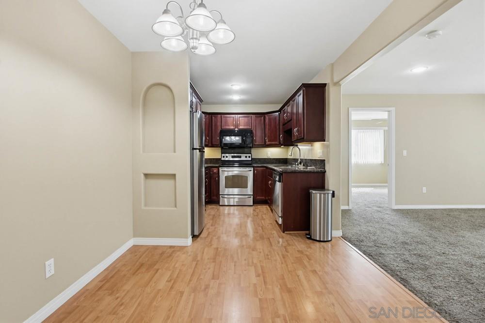 Detail Gallery Image 8 of 38 For 5055  Collwood Blvd  210, San Diego,  CA 92115 - 2 Beds | 2 Baths