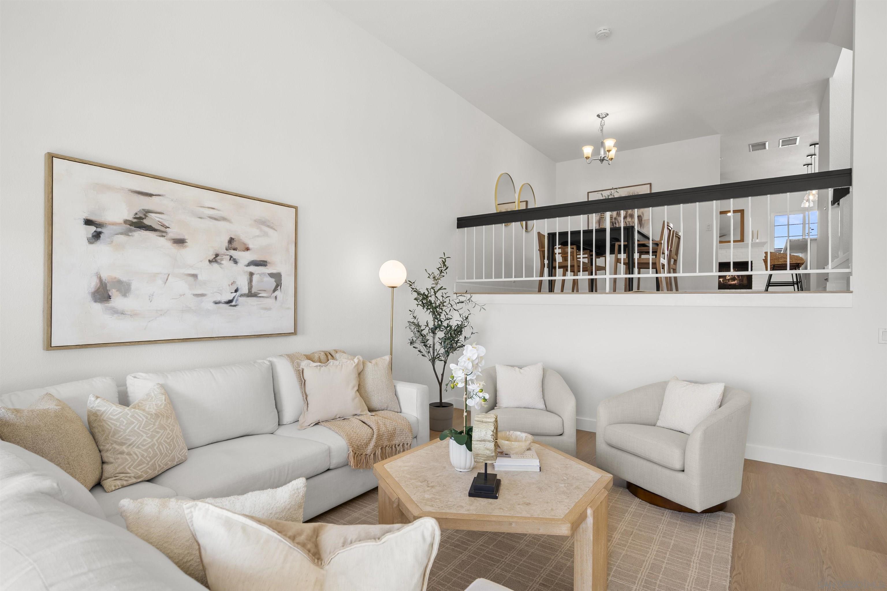 Detail Gallery Image 18 of 55 For 3498  Mission Mesa Way, San Diego,  CA 92120 - 3 Beds | 2/1 Baths