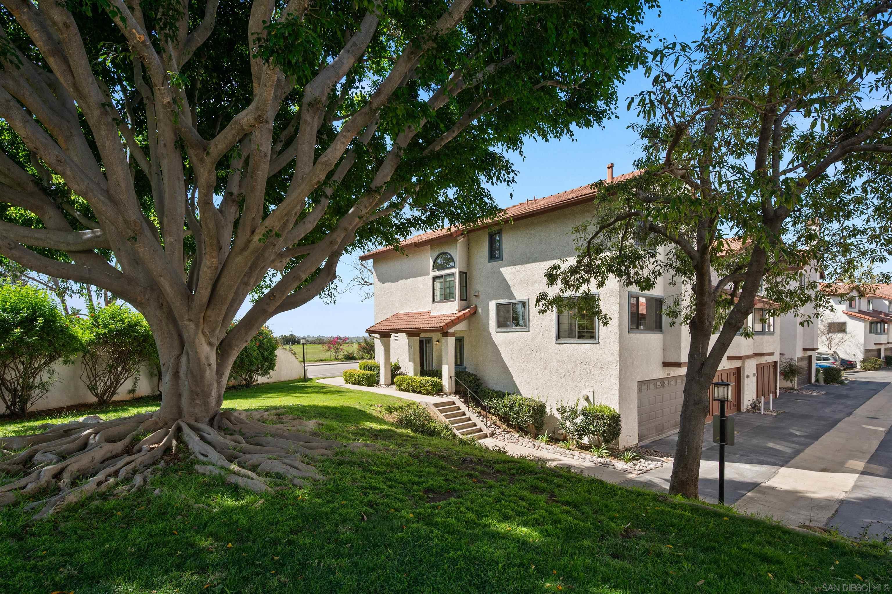 Detail Gallery Image 3 of 54 For 3498  Mission Mesa Way, San Diego,  CA 92120 - 3 Beds | 2/1 Baths