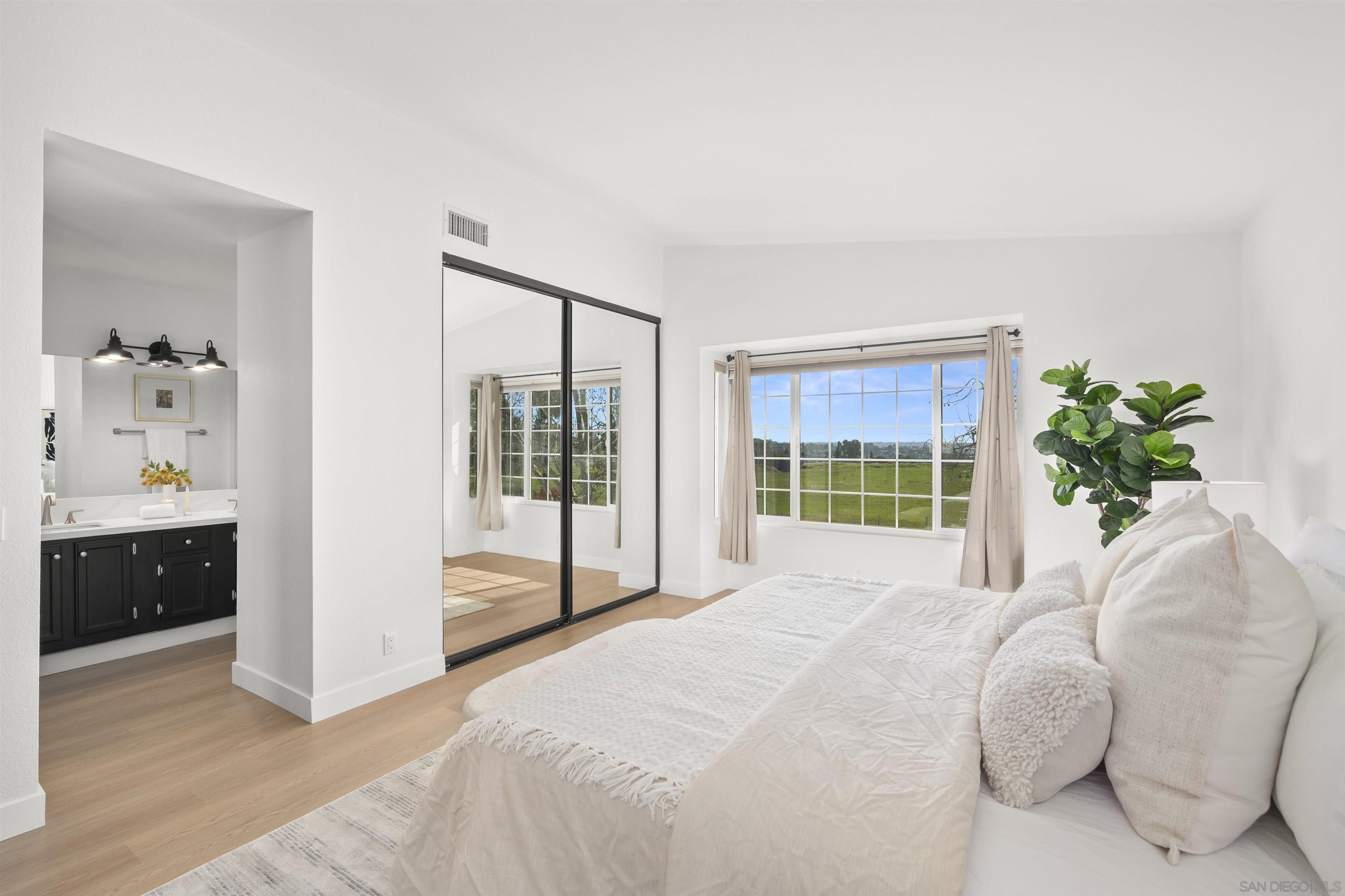 Detail Gallery Image 34 of 55 For 3498  Mission Mesa Way, San Diego,  CA 92120 - 3 Beds | 2/1 Baths