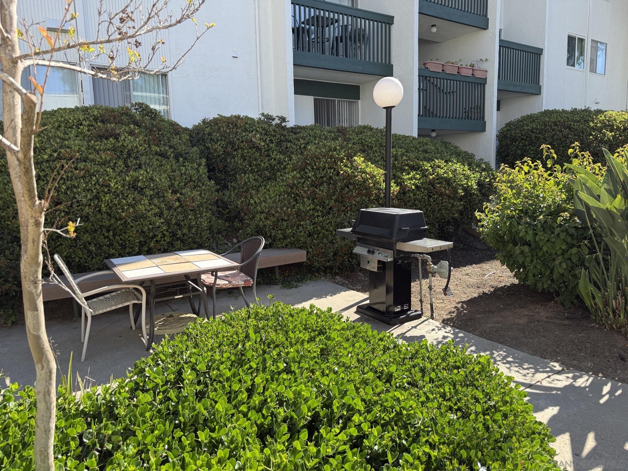 Detail Gallery Image 31 of 45 For 4064  Huerfano Ave  262, San Diego,  CA 92117 - 2 Beds | 1/1 Baths