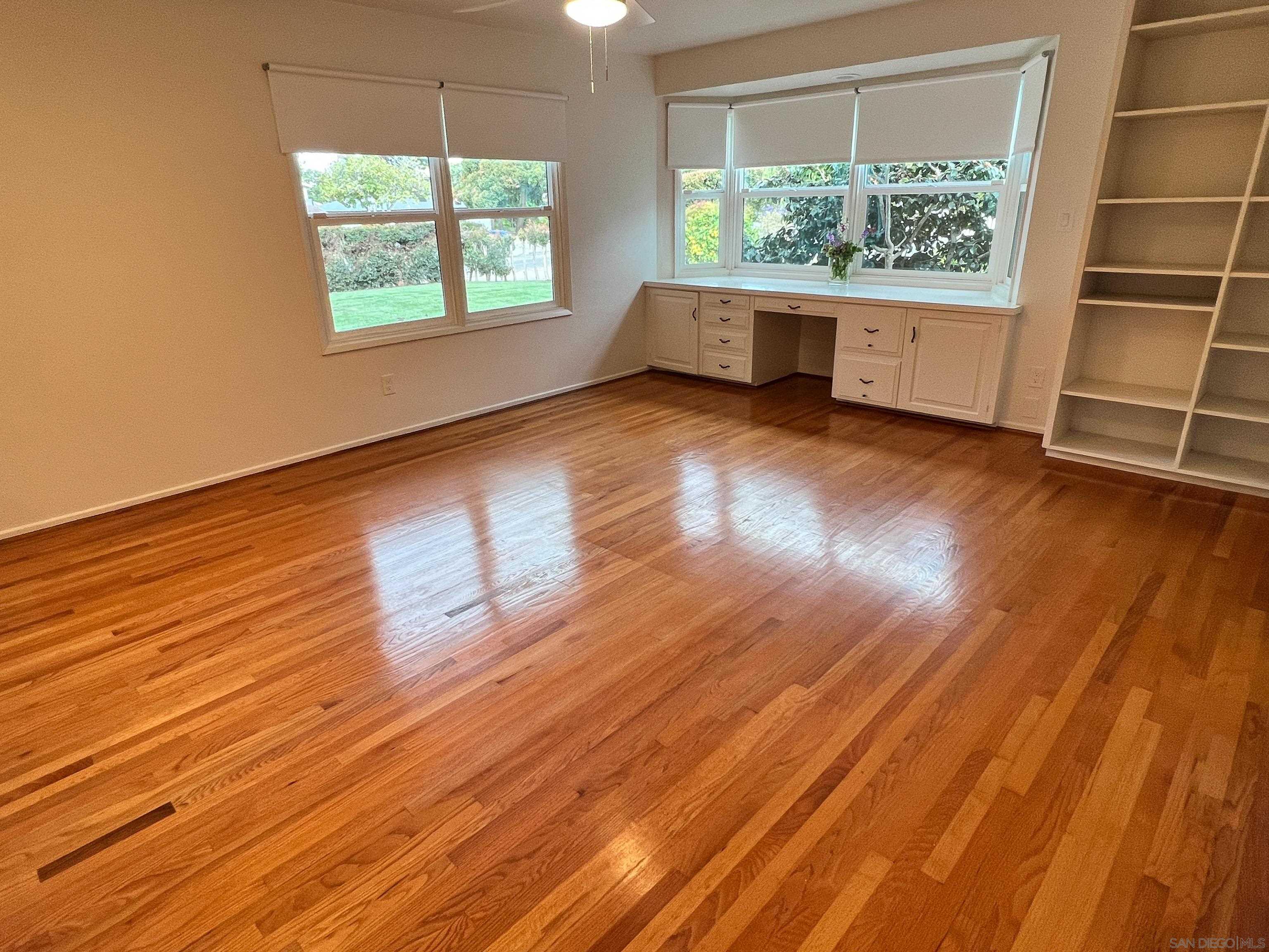 Detail Gallery Image 15 of 36 For 8217  La Jolla Shores Drive, La Jolla,  CA 92037 - 4 Beds | 2 Baths