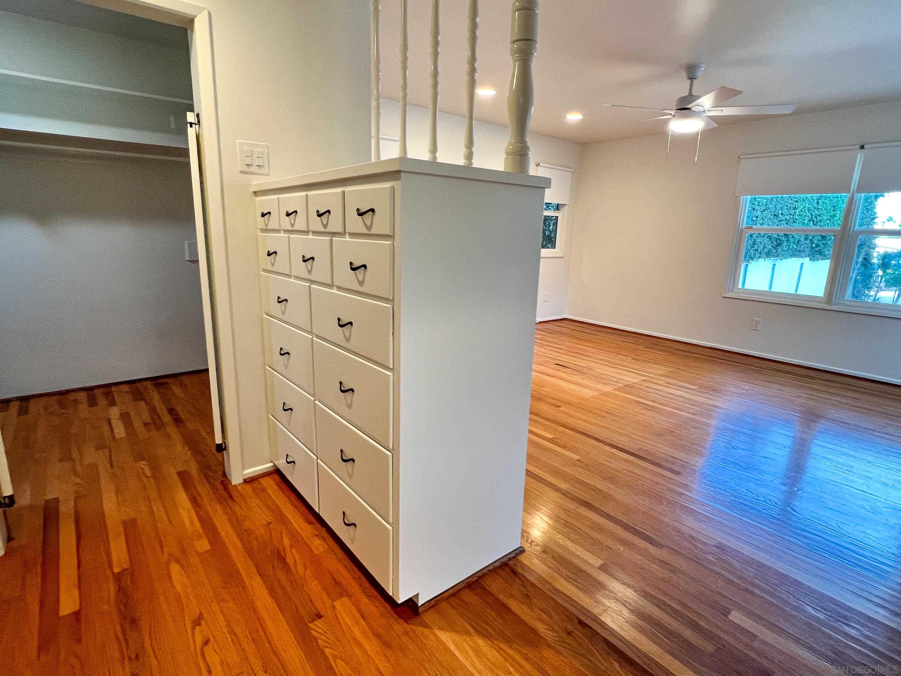 Detail Gallery Image 18 of 36 For 8217  La Jolla Shores Drive, La Jolla,  CA 92037 - 4 Beds | 2 Baths