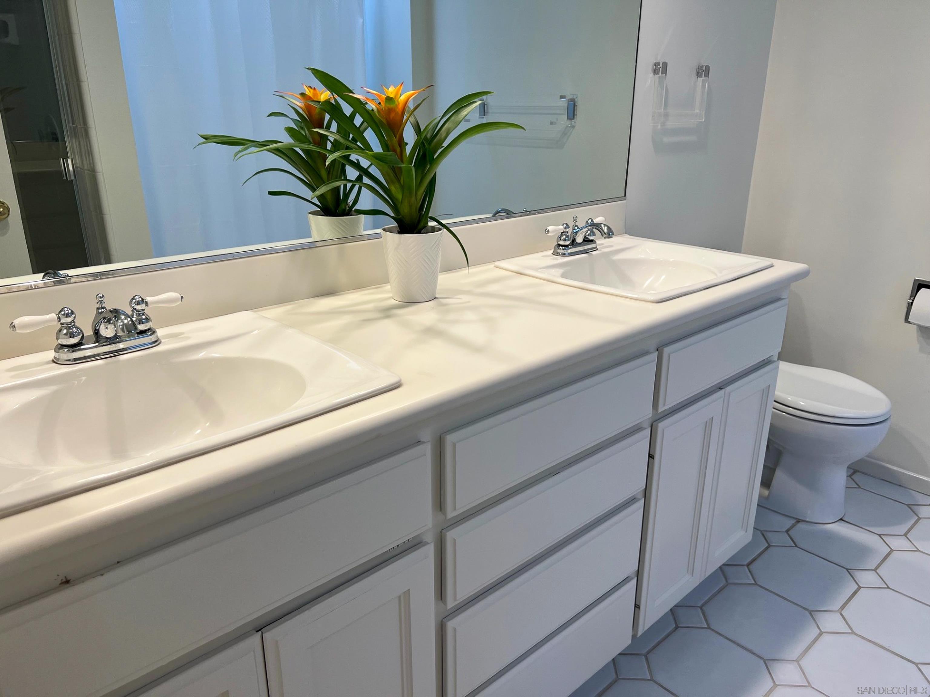 Detail Gallery Image 22 of 36 For 8217  La Jolla Shores Drive, La Jolla,  CA 92037 - 4 Beds | 2 Baths