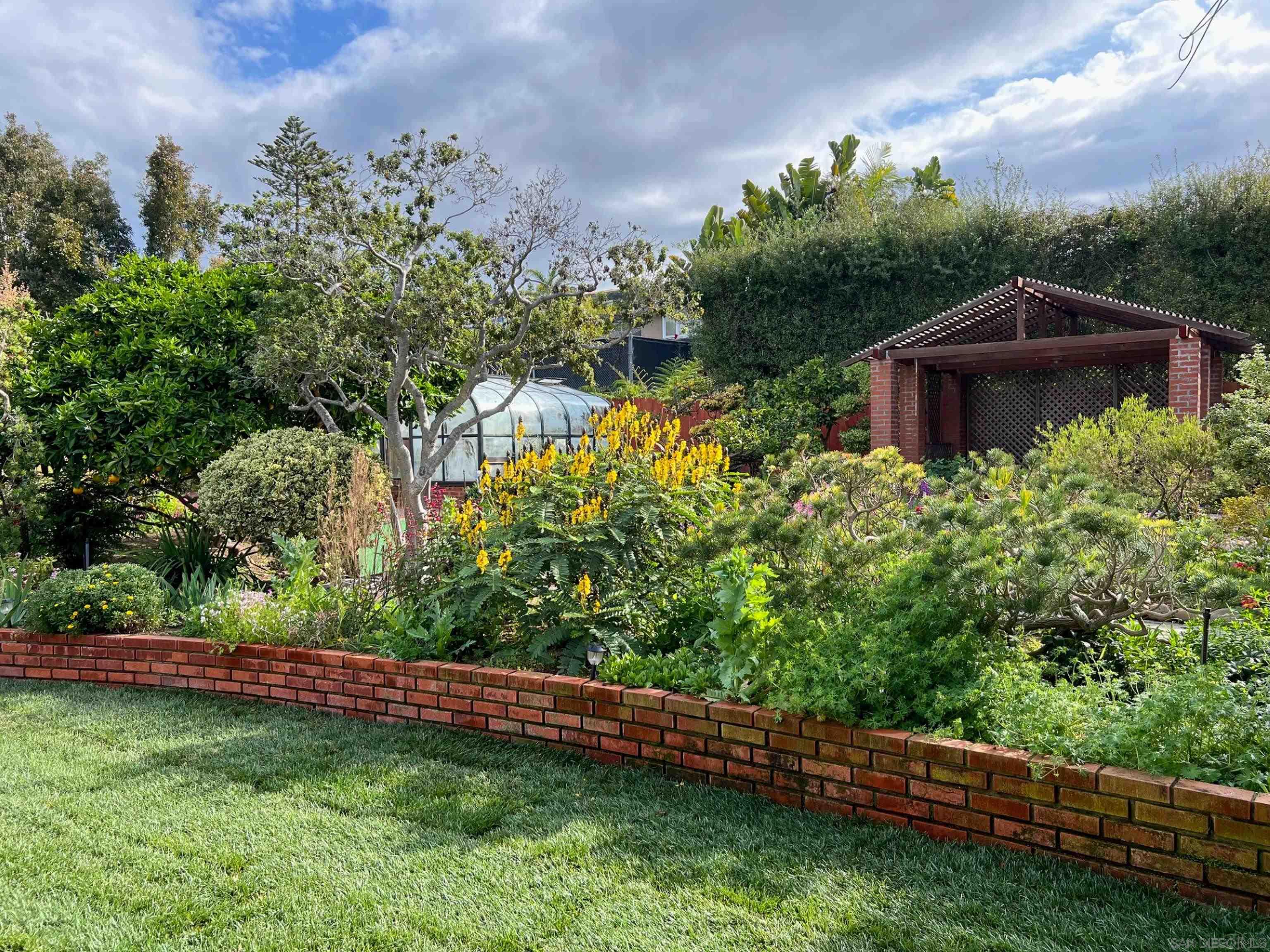 Detail Gallery Image 24 of 36 For 8217  La Jolla Shores Drive, La Jolla,  CA 92037 - 4 Beds | 2 Baths