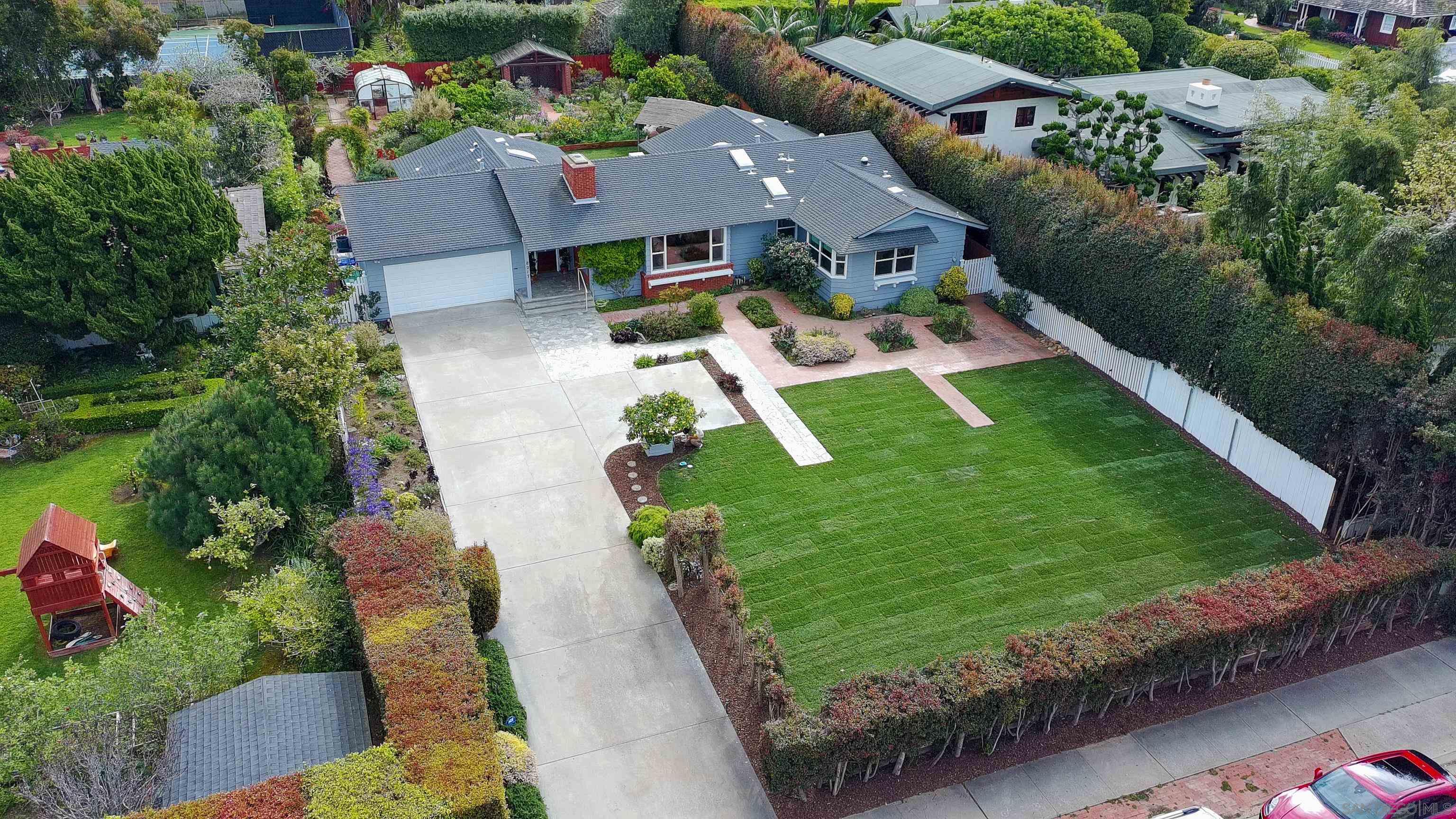 Detail Gallery Image 30 of 36 For 8217  La Jolla Shores Drive, La Jolla,  CA 92037 - 4 Beds | 2 Baths