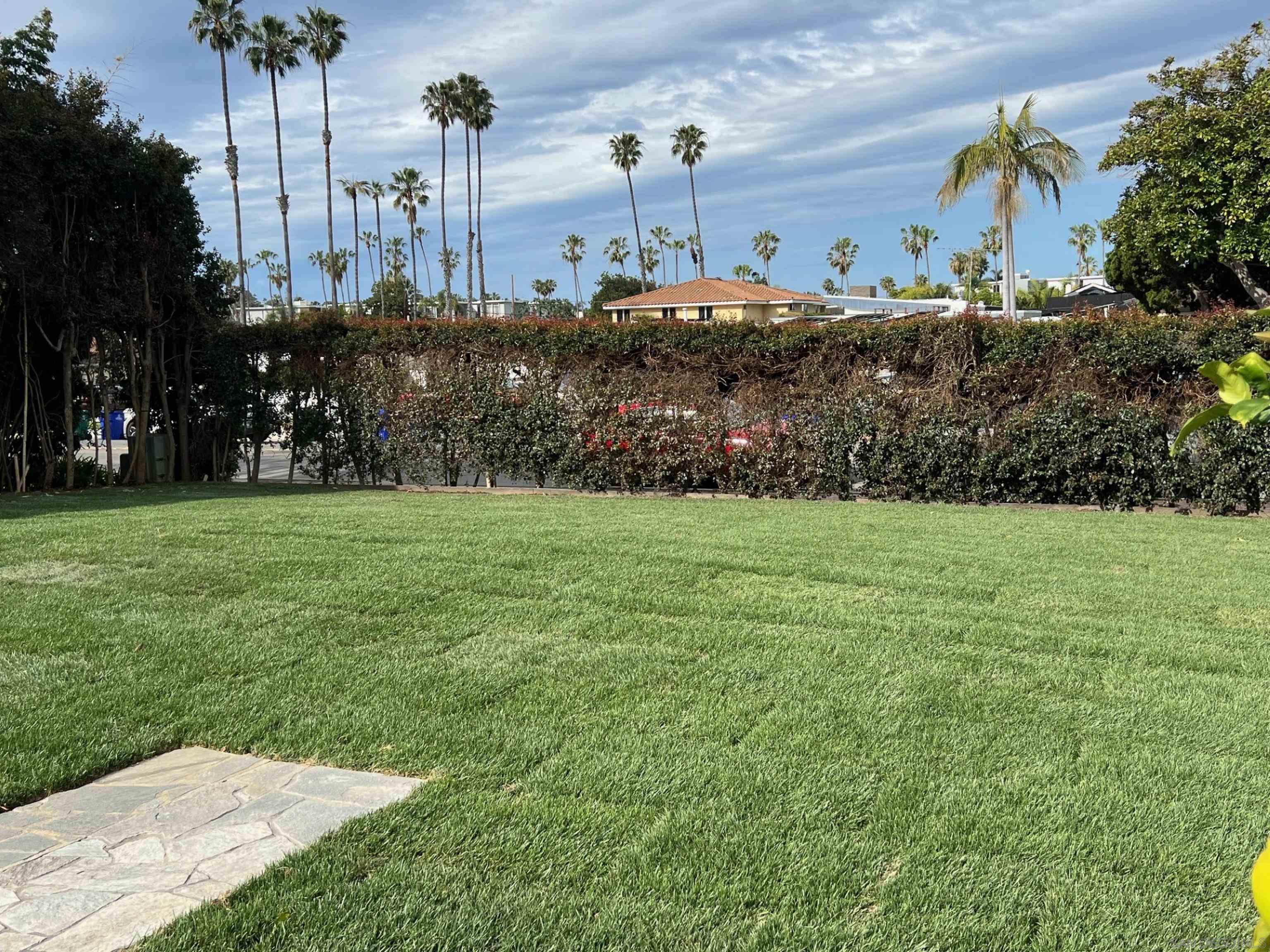 Detail Gallery Image 4 of 36 For 8217  La Jolla Shores Drive, La Jolla,  CA 92037 - 4 Beds | 2 Baths