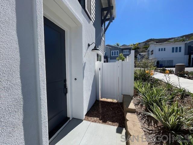 Detail Gallery Image 3 of 17 For 7711  Jasmine Ct., Santee,  CA 92071 - 3 Beds | 2/1 Baths