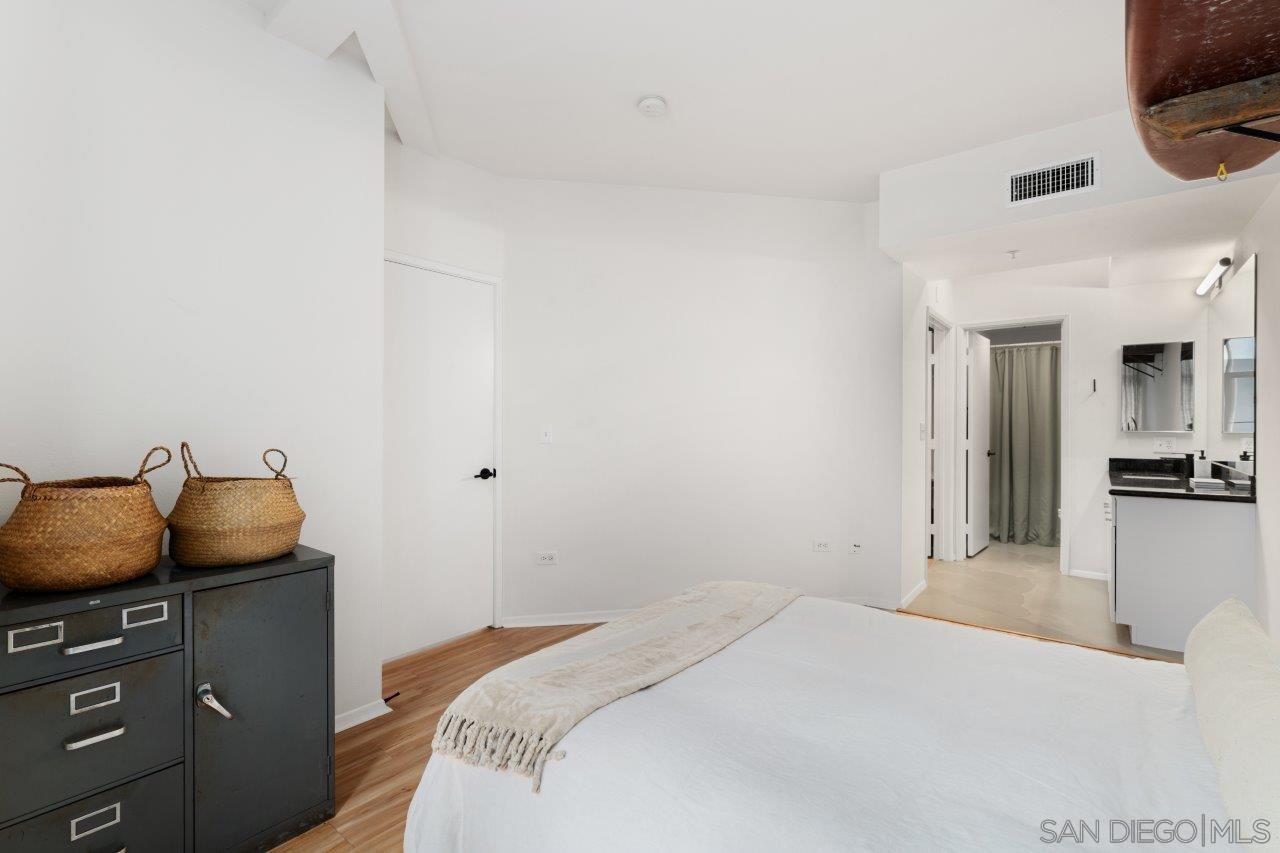 Detail Gallery Image 15 of 42 For 101  Market Street  #417,  San Diego,  CA 92101 - 2 Beds | 2/1 Baths