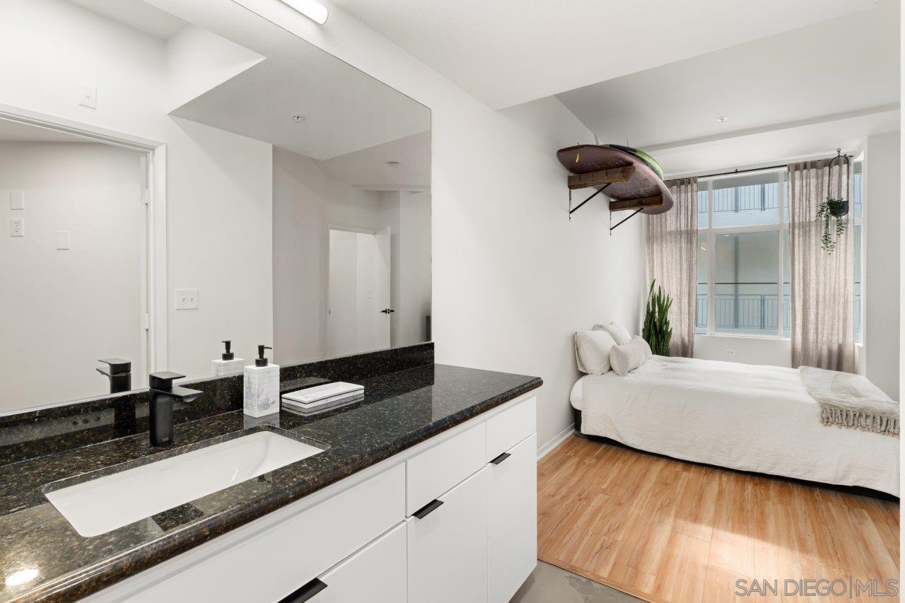 Detail Gallery Image 17 of 42 For 101  Market Street  #417,  San Diego,  CA 92101 - 2 Beds | 2/1 Baths