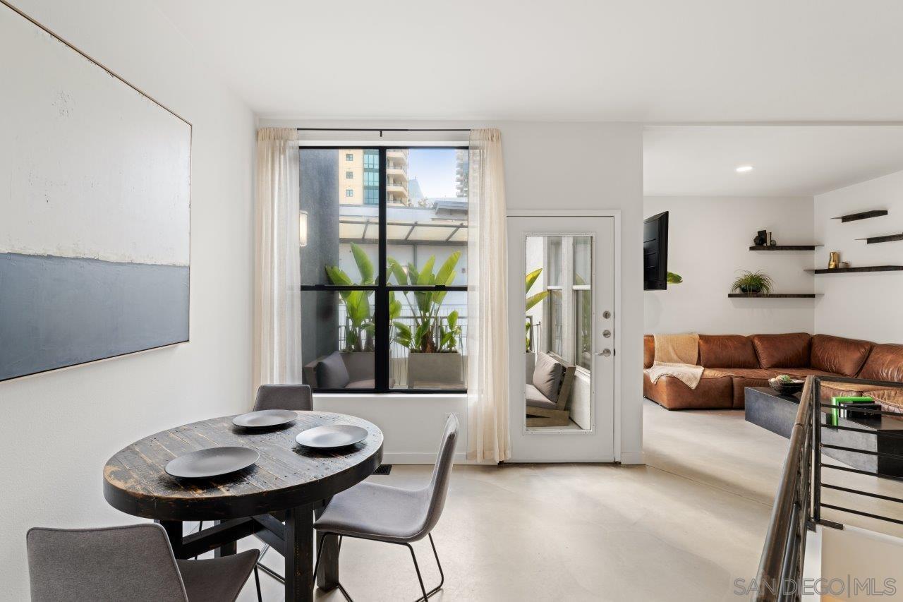 Detail Gallery Image 9 of 42 For 101  Market Street  #417,  San Diego,  CA 92101 - 2 Beds | 2/1 Baths