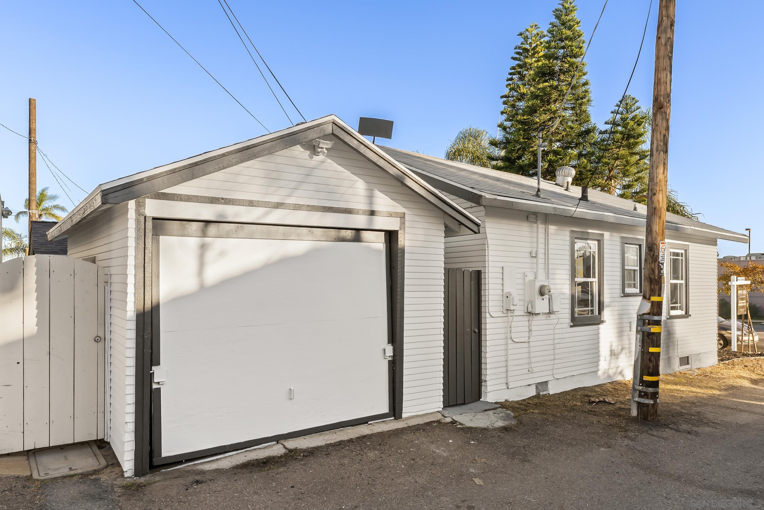 Detail Gallery Image 19 of 23 For 2730  Monroe Ave, San Diego,  CA 92116 - 2 Beds | 1 Baths