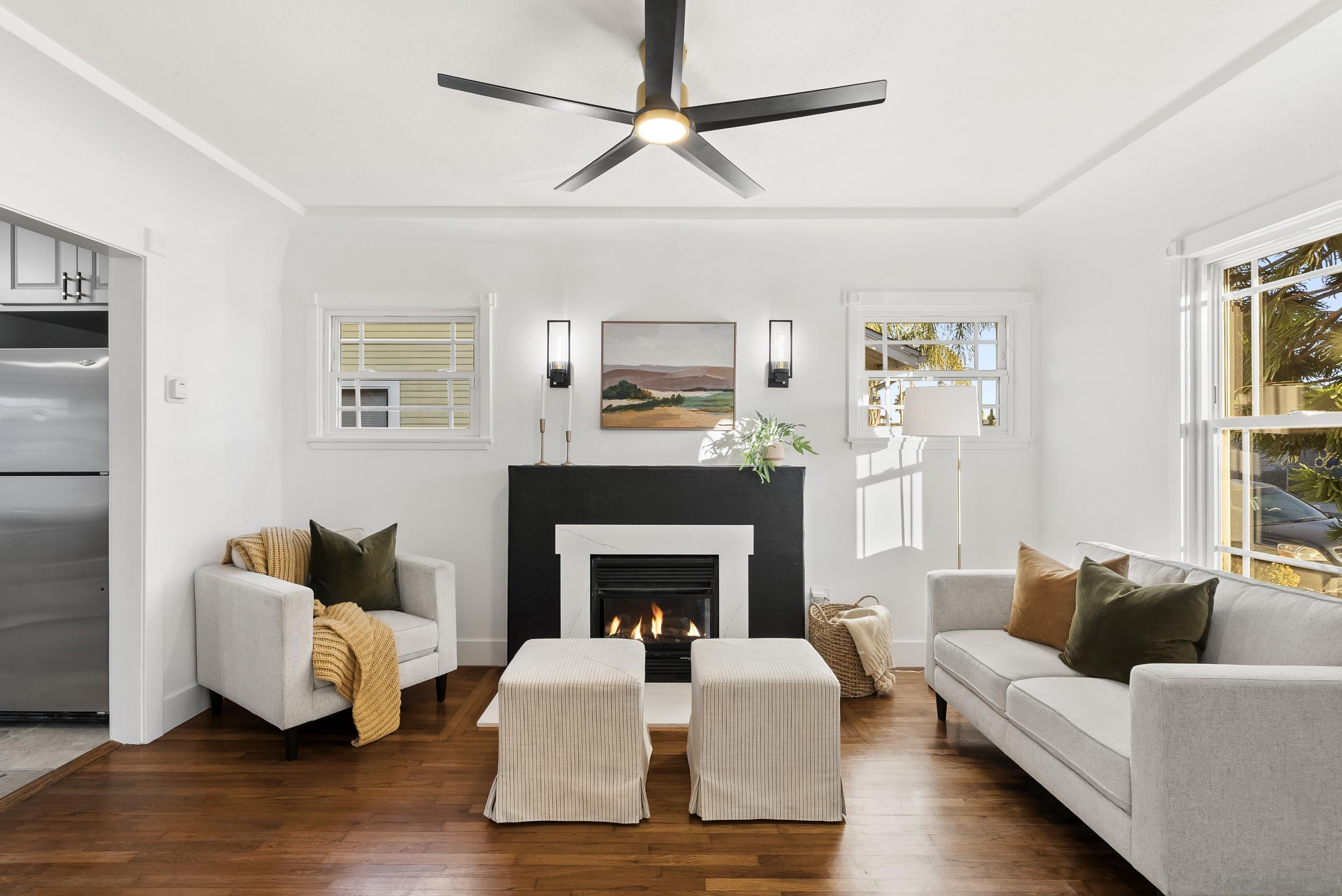 Detail Gallery Image 5 of 23 For 2730  Monroe Ave, San Diego,  CA 92116 - 2 Beds | 1 Baths