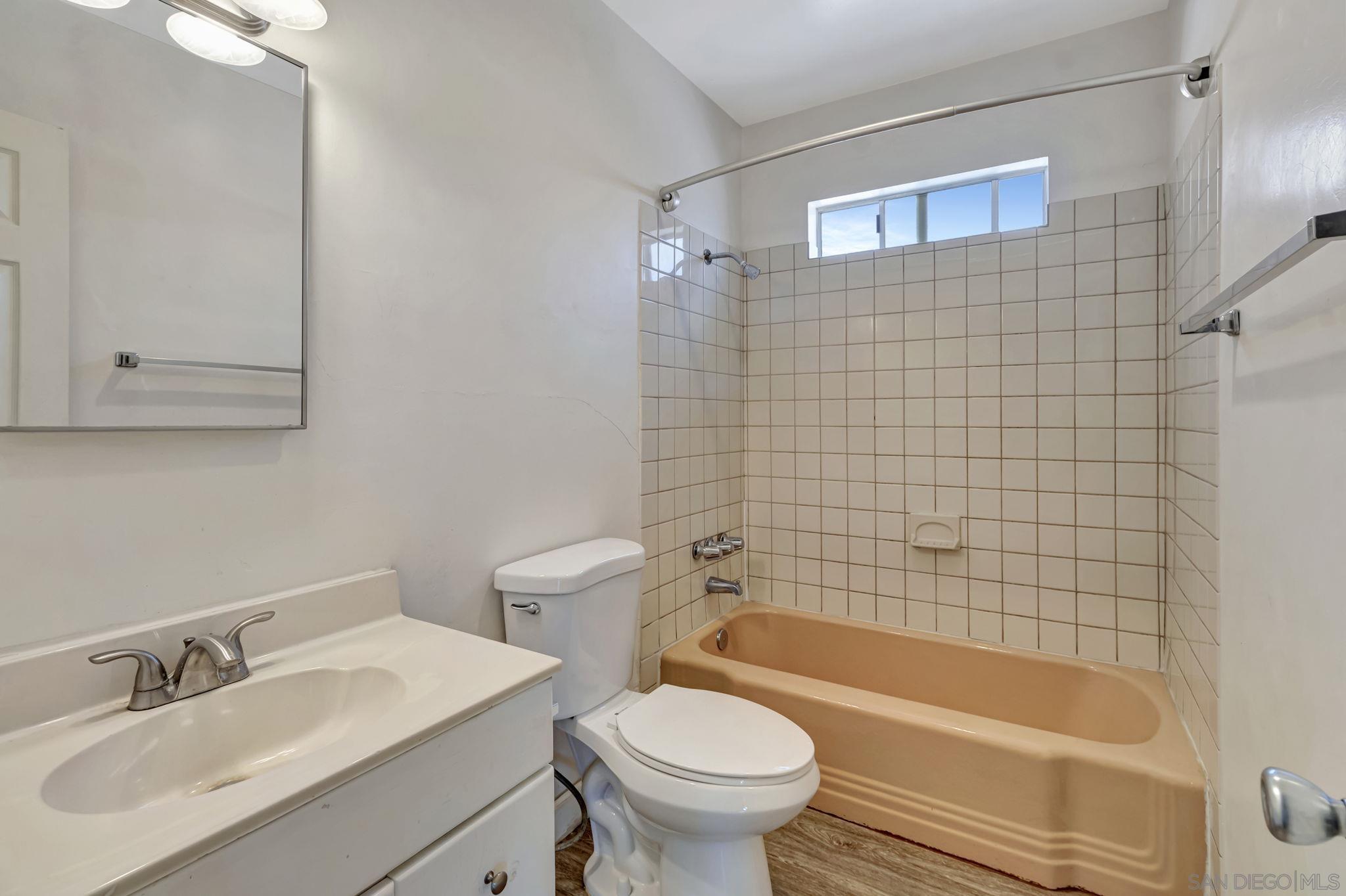 Detail Gallery Image 17 of 28 For 5590  Maryland Ave, La Mesa,  CA 91942 - 3 Beds | 2 Baths