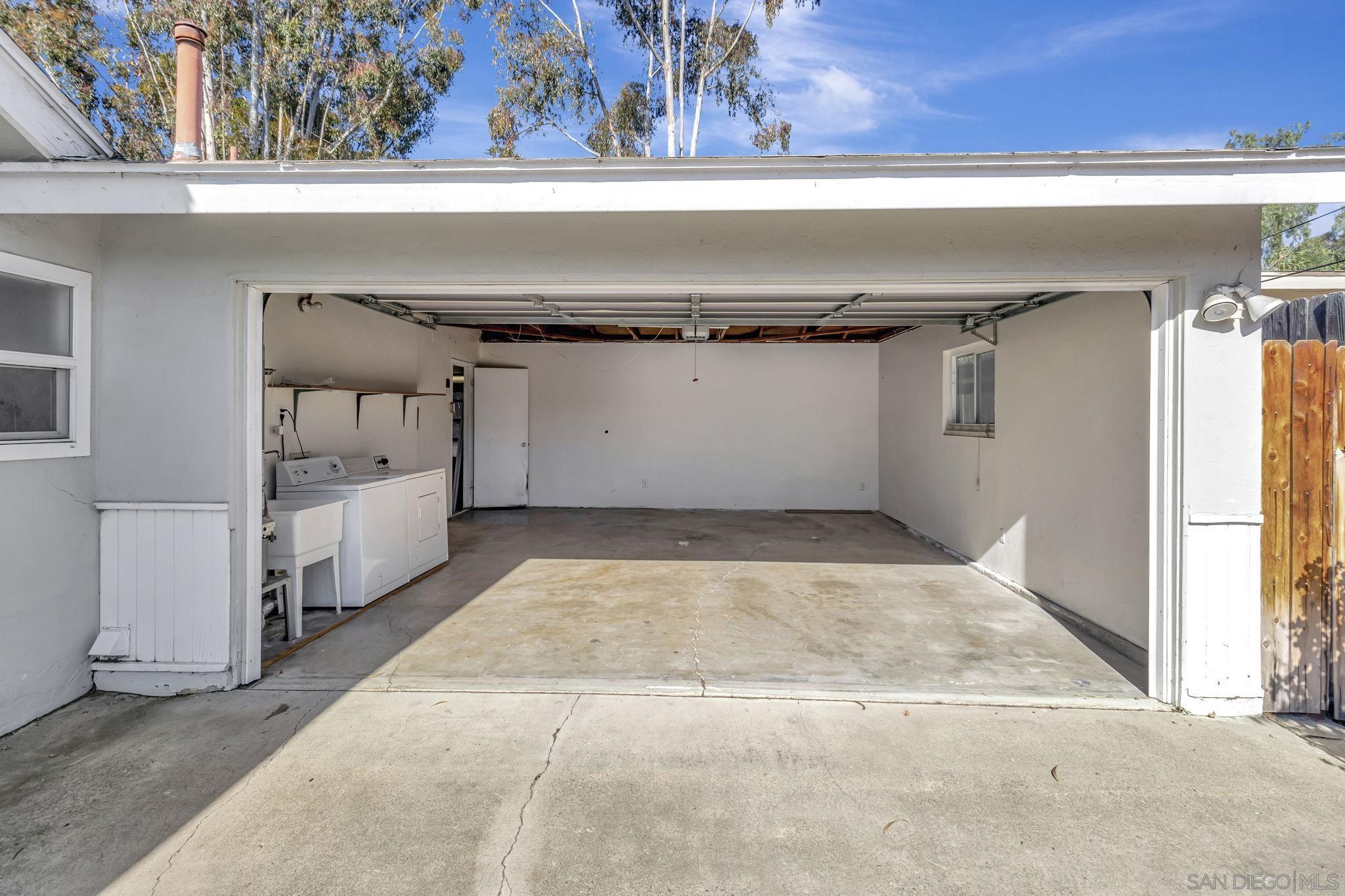 Detail Gallery Image 27 of 28 For 5590  Maryland Ave, La Mesa,  CA 91942 - 3 Beds | 2 Baths