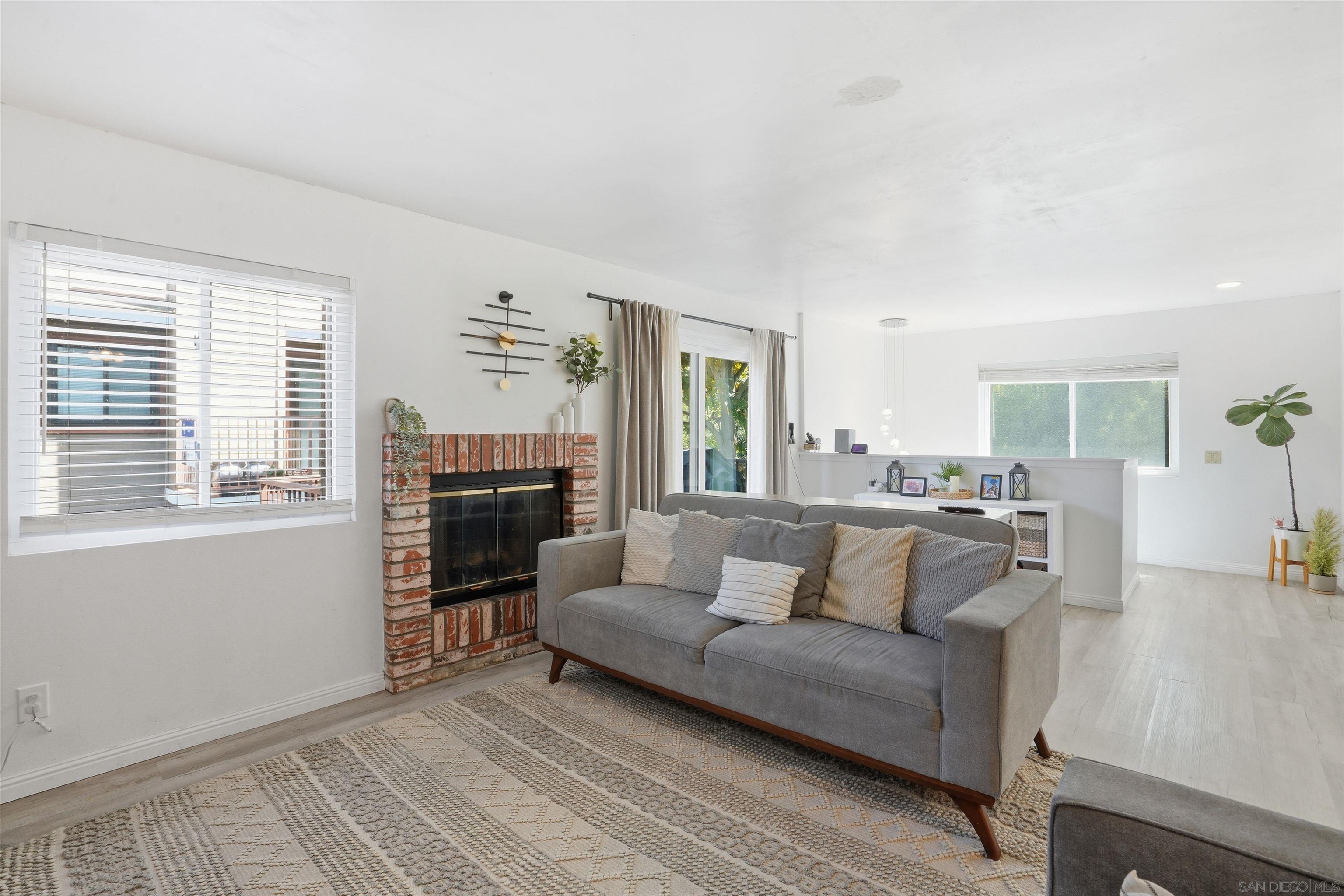 Detail Gallery Image 22 of 56 For 1512  Concord Way a, Chula Vista,  CA 91911 - 2 Beds | 2 Baths