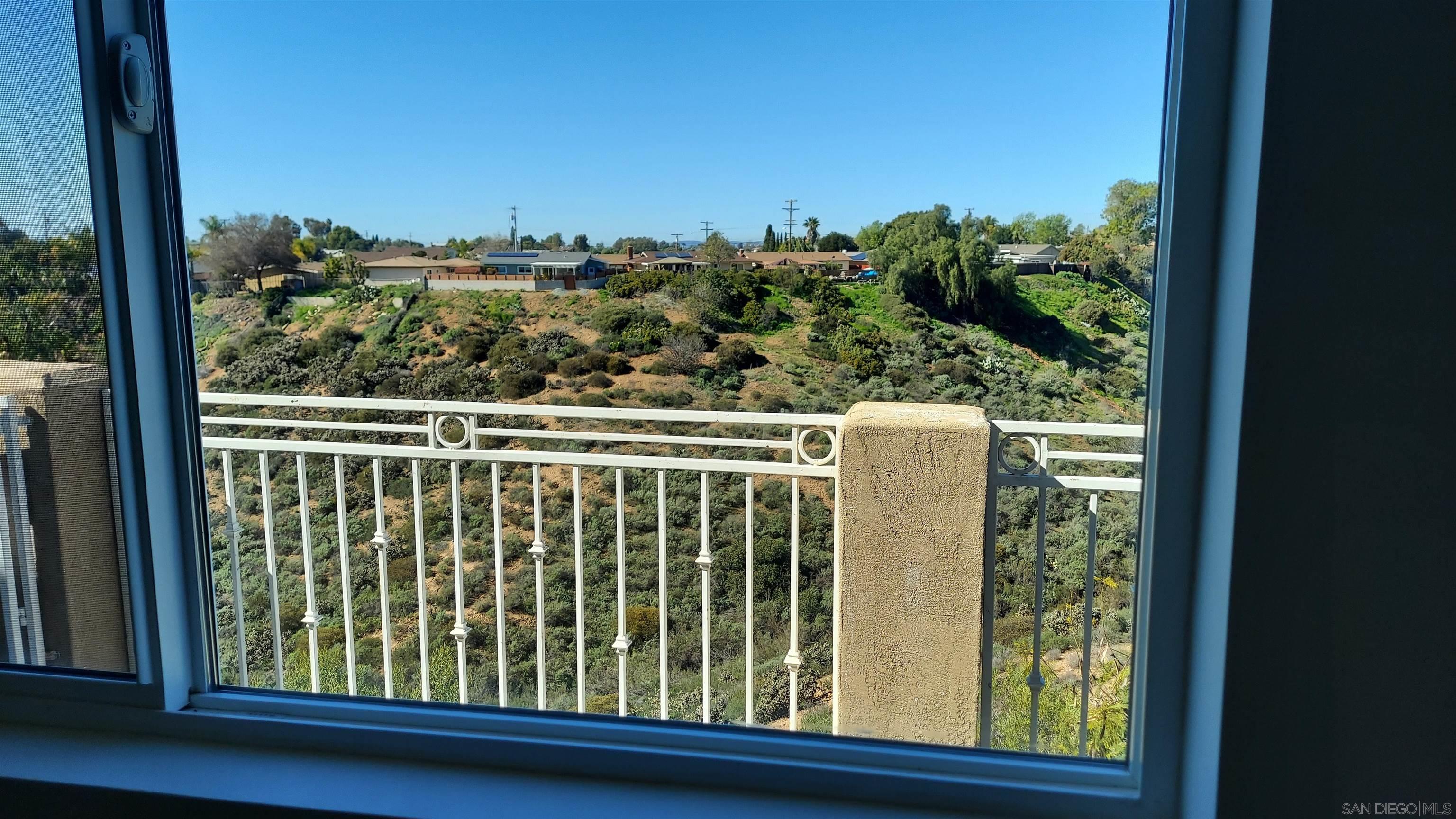 Front Image Thumbnail for SD260005511