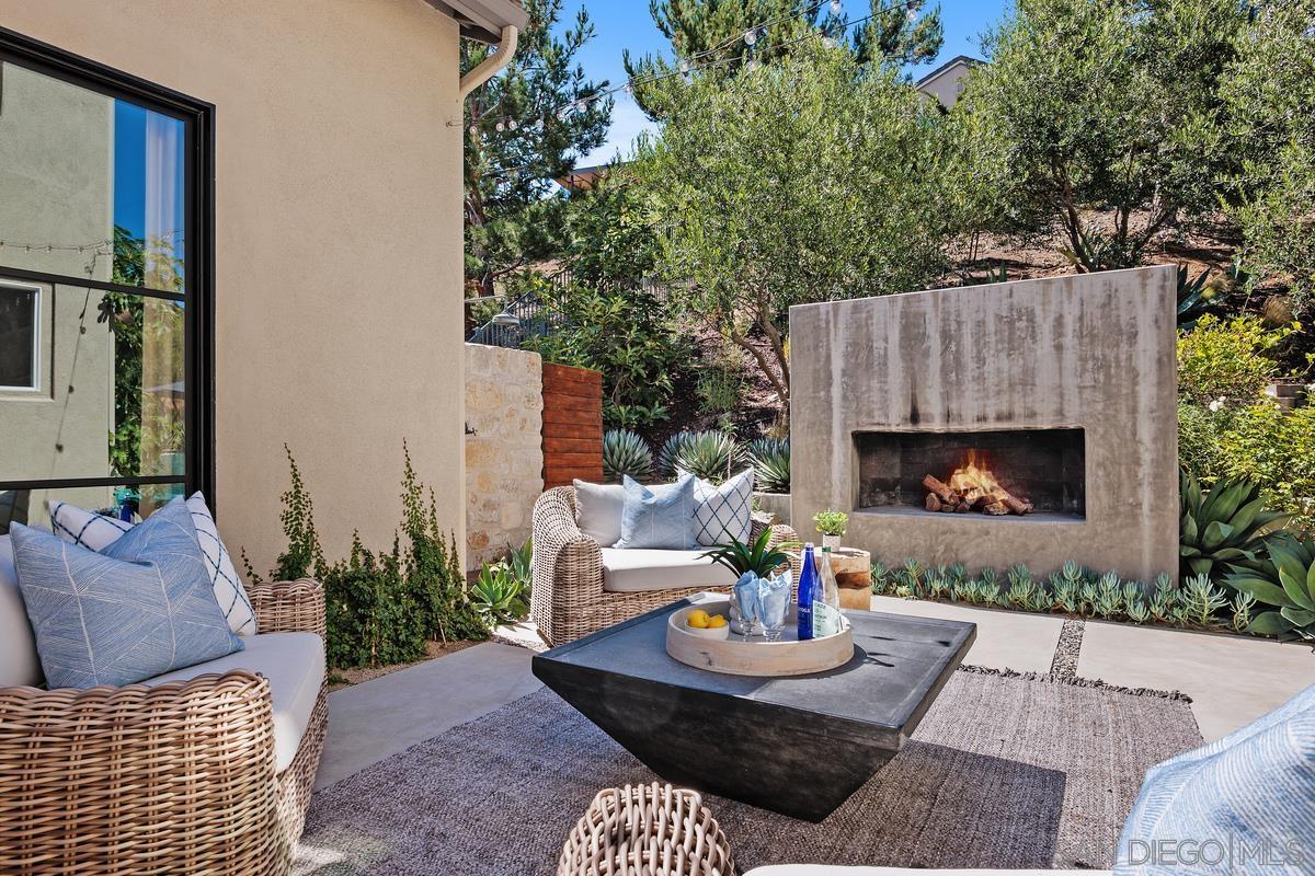 Detail Gallery Image 11 of 49 For 833  Orion Way, San Marcos,  CA 92078 - 5 Beds | 4/1 Baths