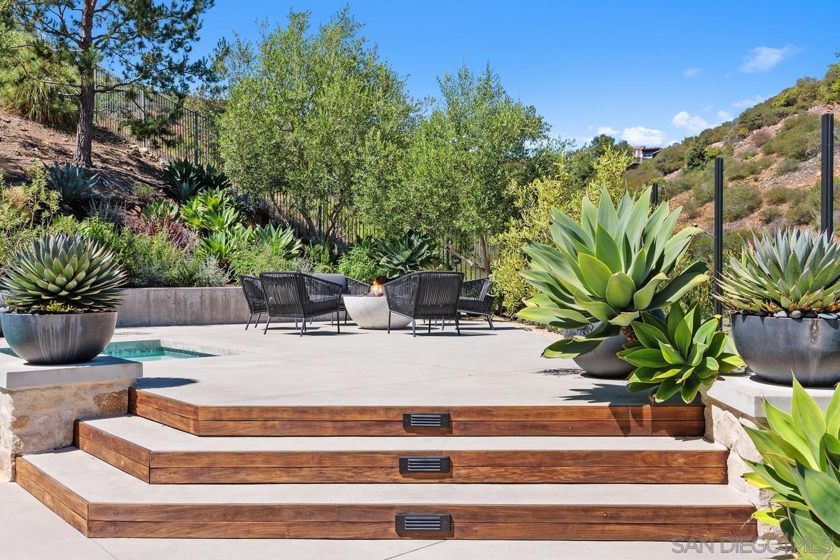 Detail Gallery Image 27 of 49 For 833  Orion Way, San Marcos,  CA 92078 - 5 Beds | 4/1 Baths