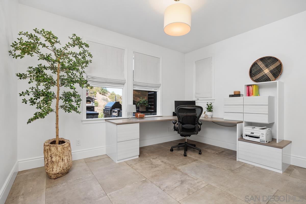 Detail Gallery Image 30 of 49 For 833  Orion Way, San Marcos,  CA 92078 - 5 Beds | 4/1 Baths