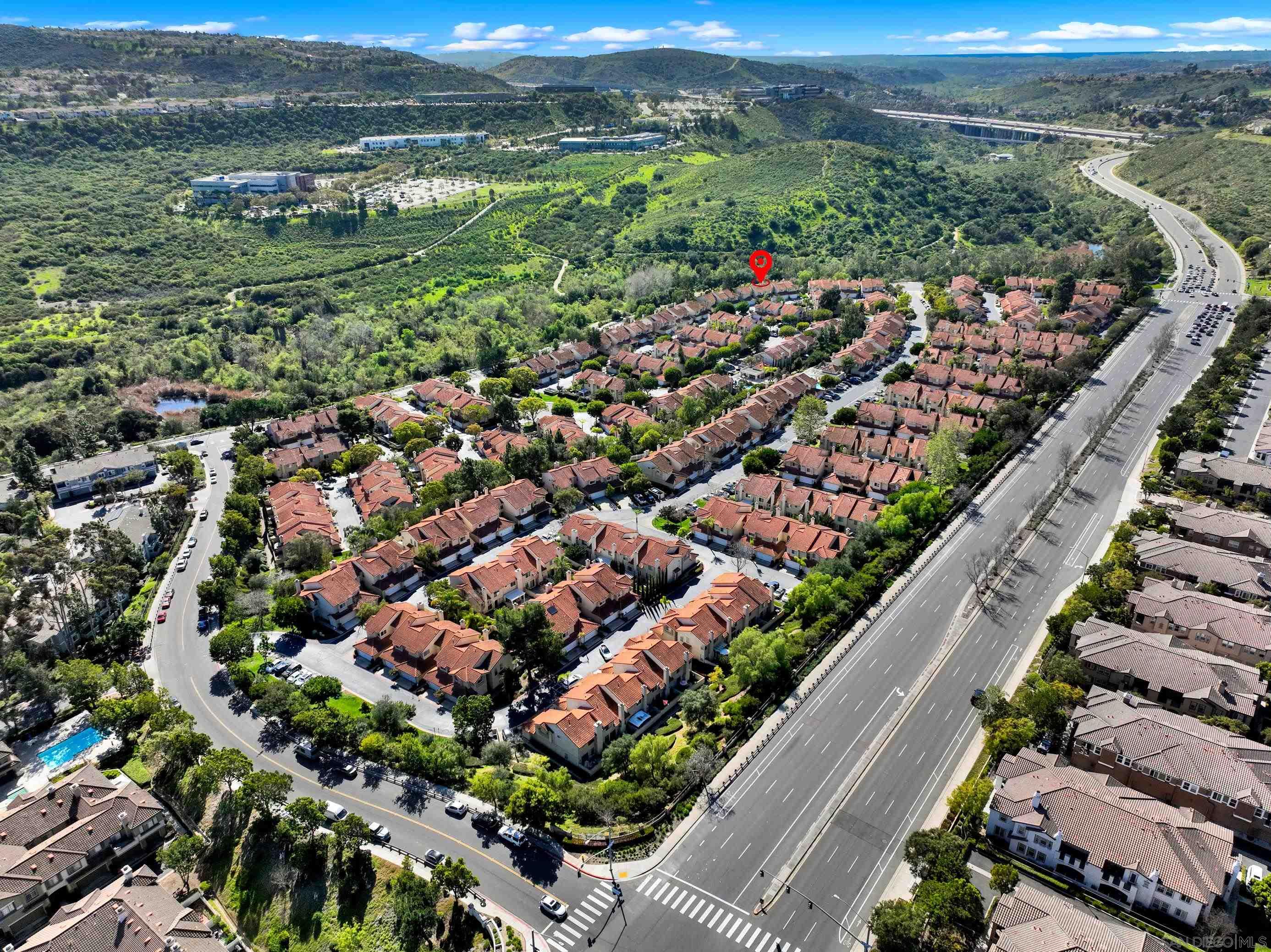 Detail Gallery Image 24 of 31 For 10909  Creekbridge Pl, San Diego,  CA 92128 - 2 Beds | 2/1 Baths