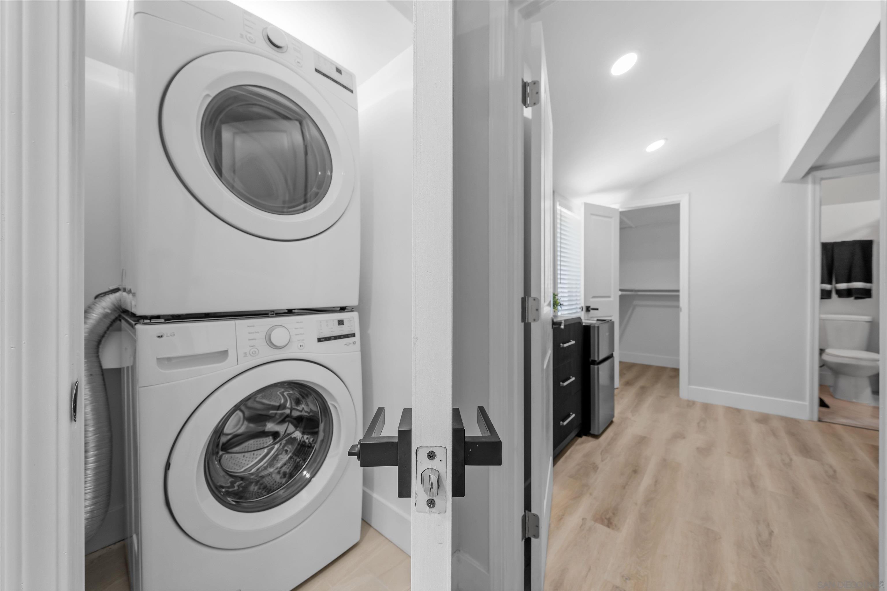 Detail Gallery Image 18 of 36 For 1730  Vista Del Valle Blvd  2 - Room for Rent in 3, El Cajon,  CA 92019 - 1 Beds | 0 Baths