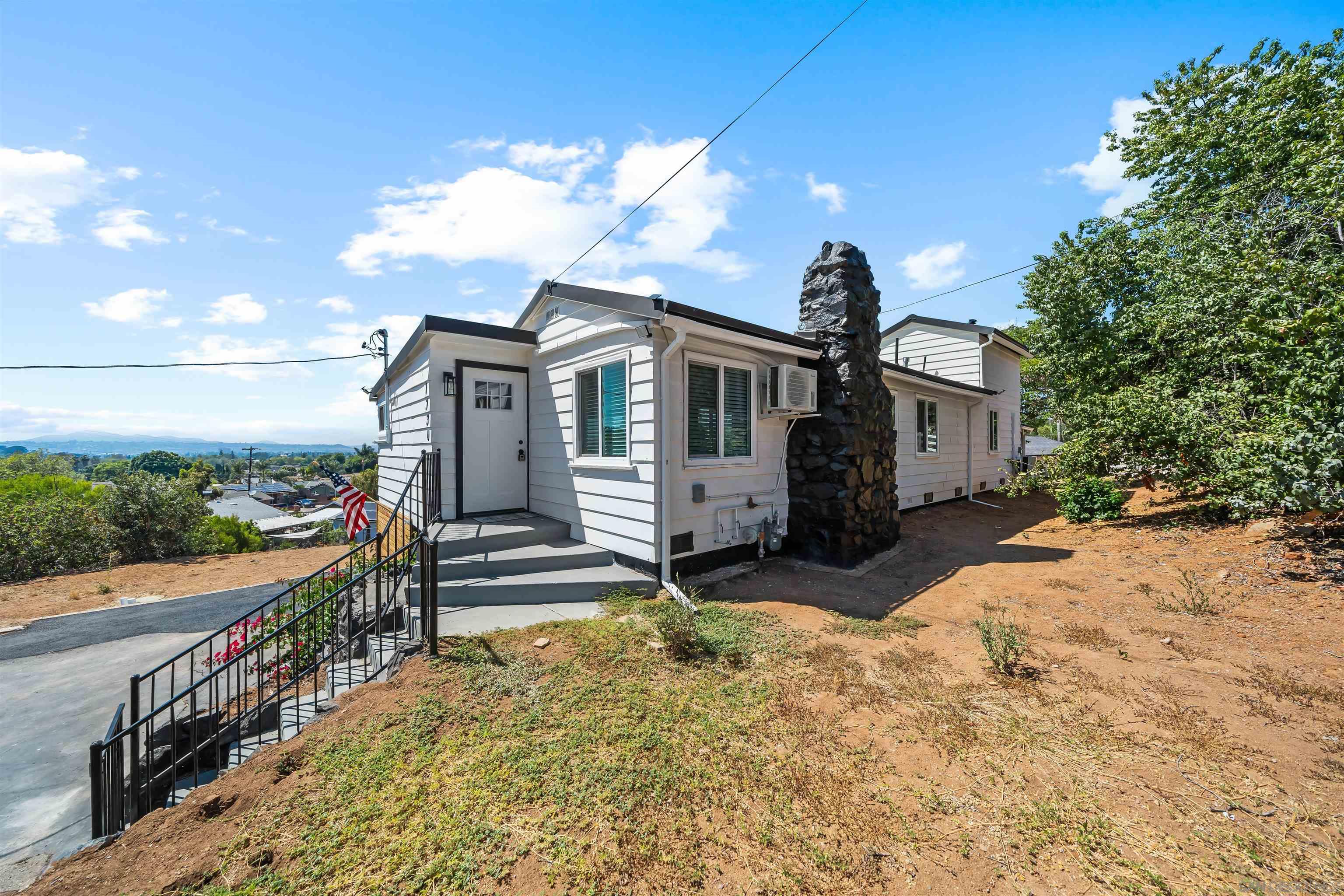 Detail Gallery Image 6 of 36 For 1730  Vista Del Valle Blvd  2 - Room for Rent in 3, El Cajon,  CA 92019 - 1 Beds | 0 Baths