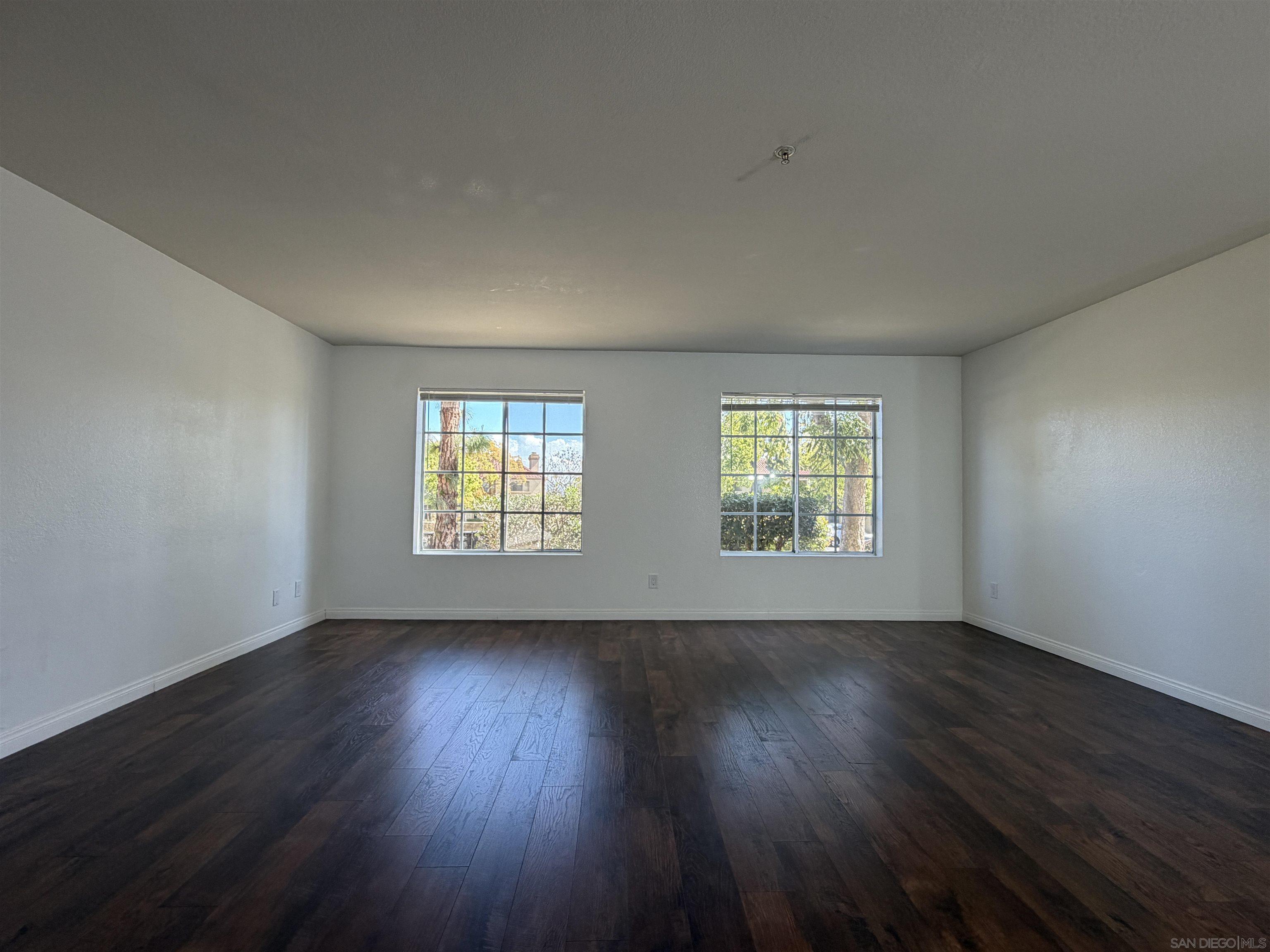 Detail Gallery Image 12 of 54 For 2057  Burton St  #64,  San Diego,  CA 92111 - 2 Beds | 2 Baths