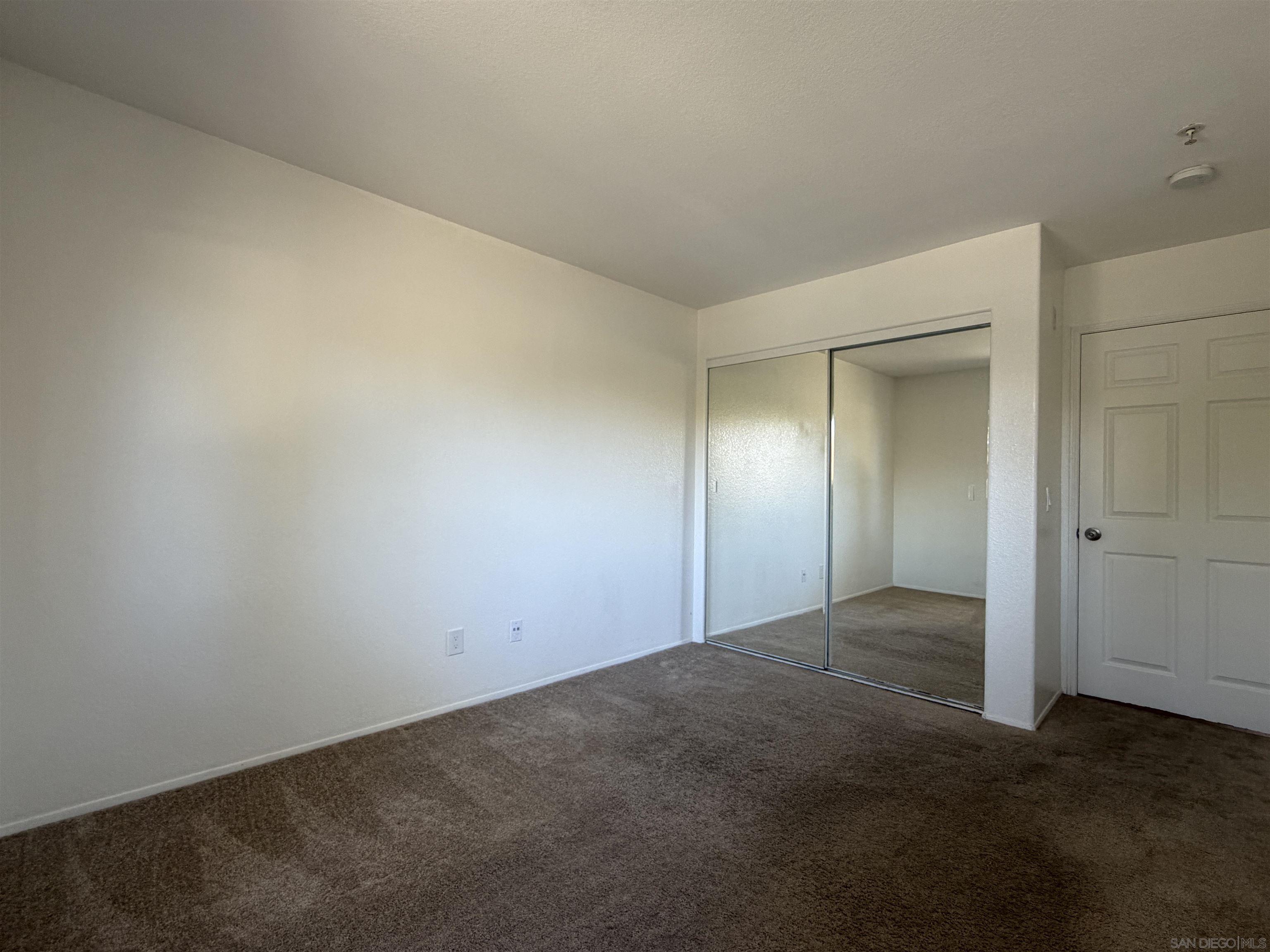 Detail Gallery Image 15 of 54 For 2057  Burton St  #64,  San Diego,  CA 92111 - 2 Beds | 2 Baths