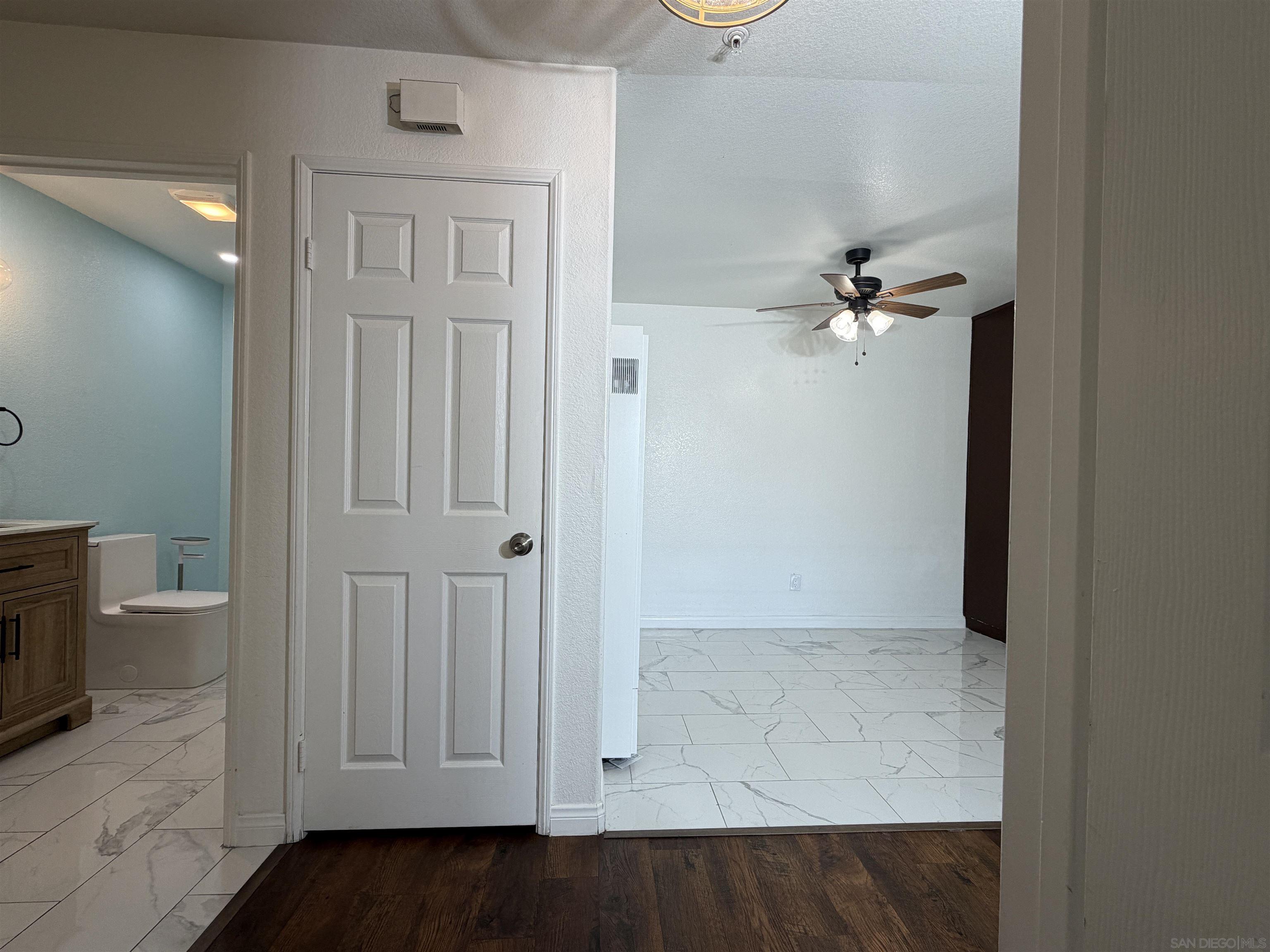 Detail Gallery Image 19 of 54 For 2057  Burton St  #64,  San Diego,  CA 92111 - 2 Beds | 2 Baths