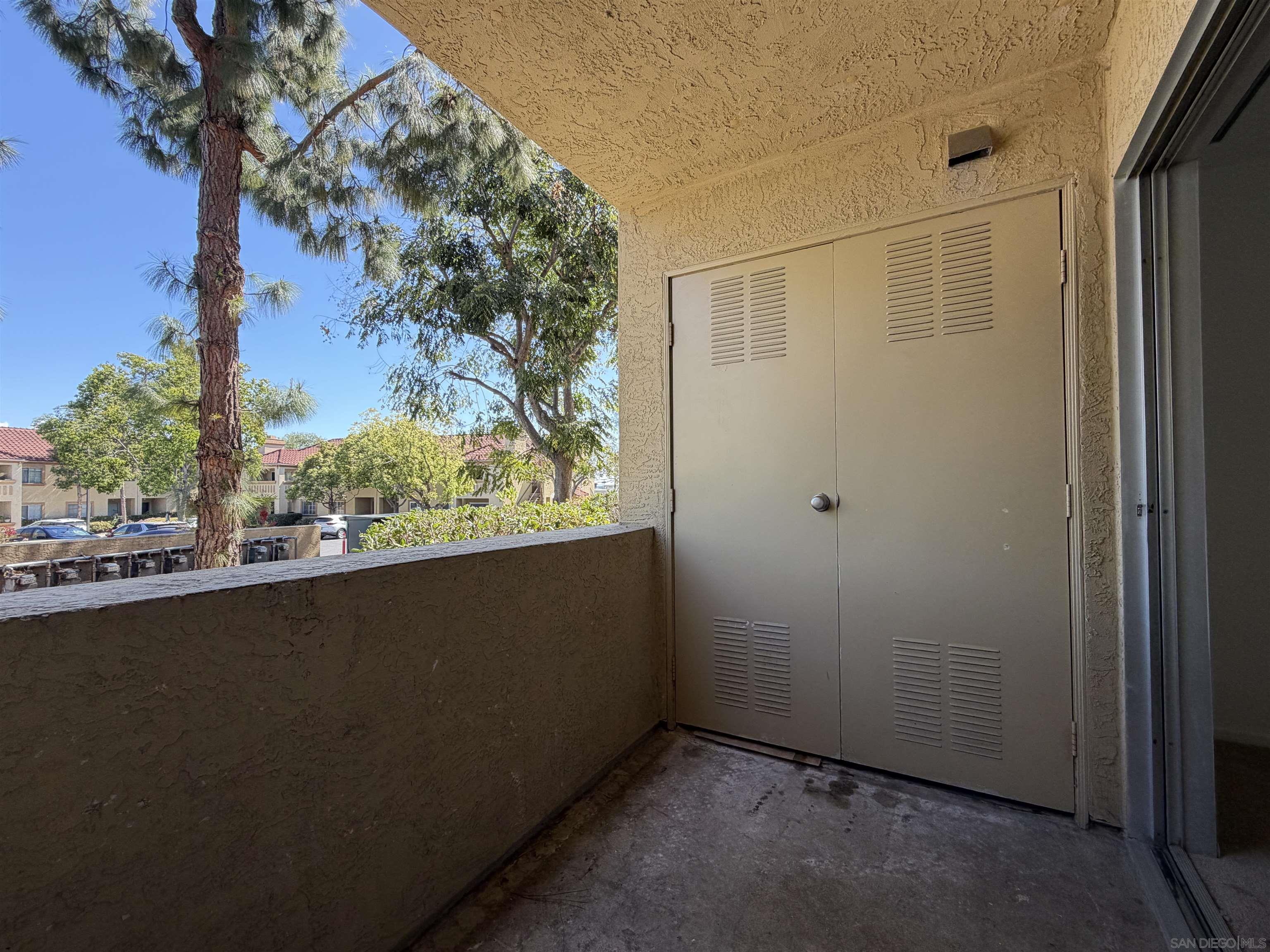 Detail Gallery Image 36 of 54 For 2057  Burton St  #64,  San Diego,  CA 92111 - 2 Beds | 2 Baths