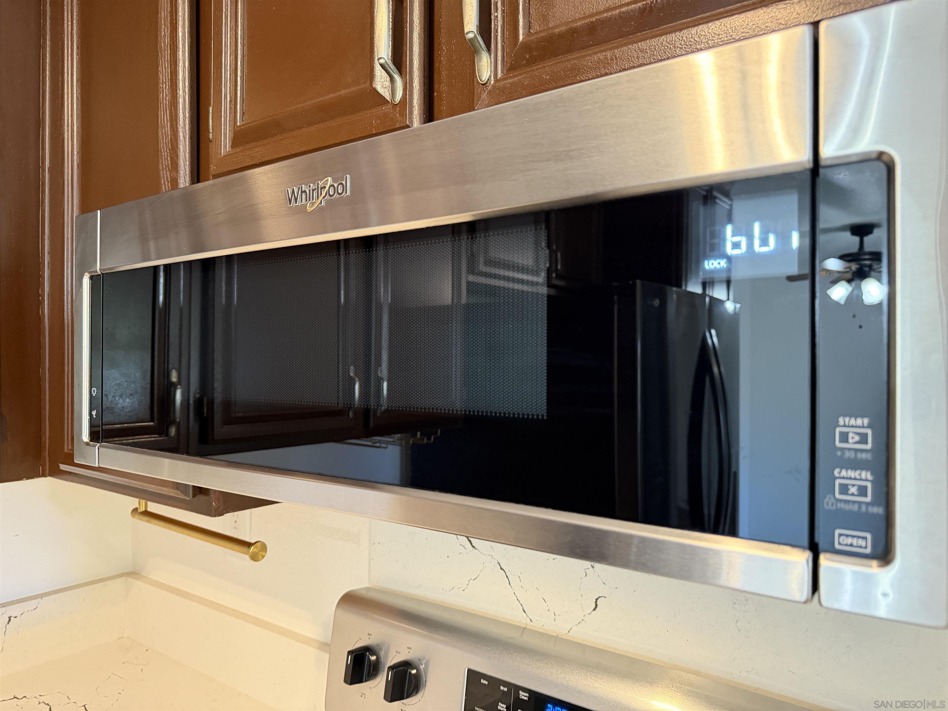 Detail Gallery Image 43 of 54 For 2057  Burton St  #64,  San Diego,  CA 92111 - 2 Beds | 2 Baths