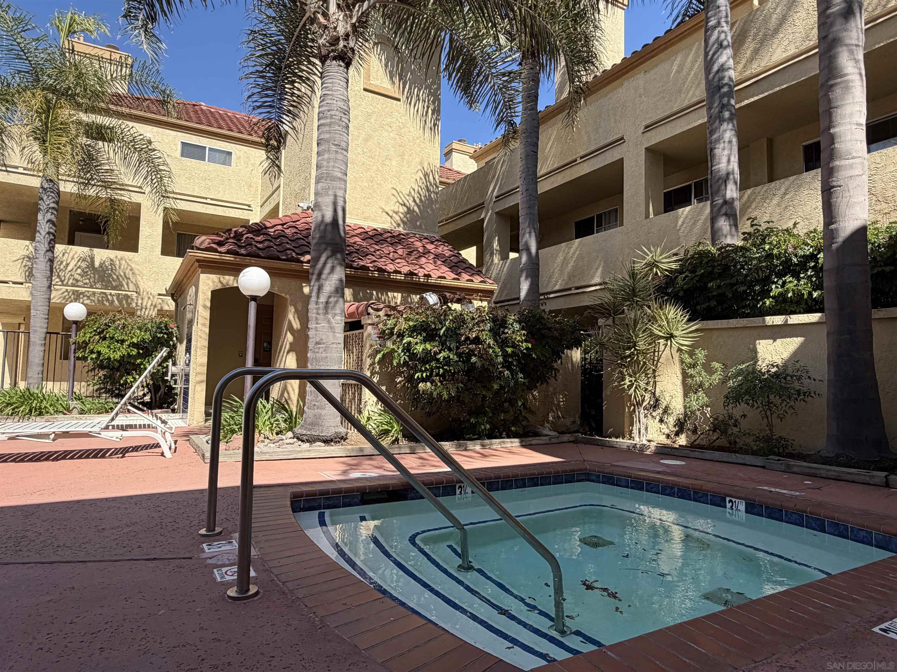 Detail Gallery Image 50 of 54 For 2057  Burton St  #64,  San Diego,  CA 92111 - 2 Beds | 2 Baths