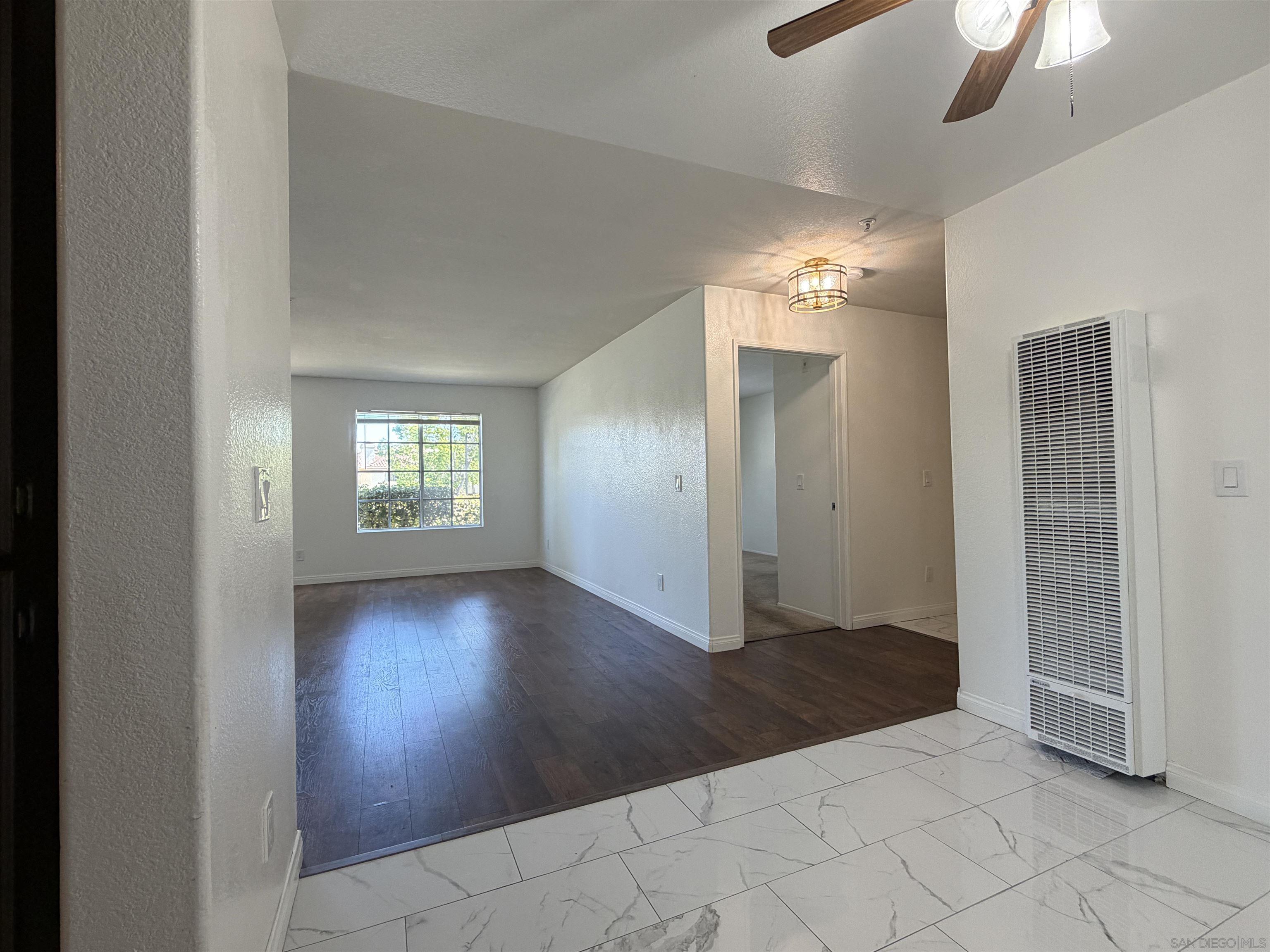 Detail Gallery Image 6 of 54 For 2057  Burton St  #64,  San Diego,  CA 92111 - 2 Beds | 2 Baths