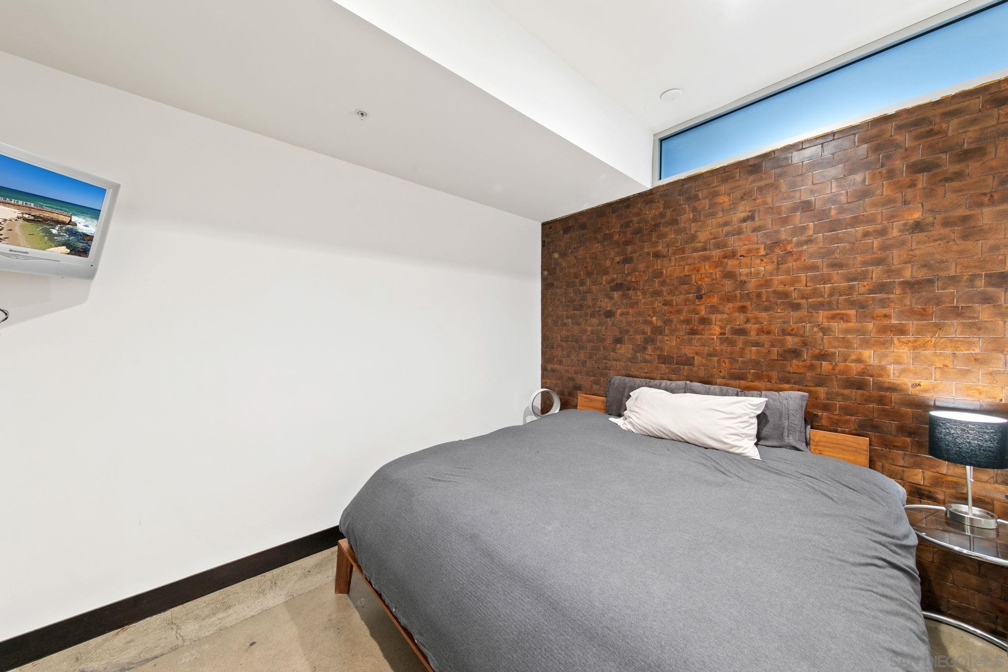 Detail Gallery Image 24 of 74 For 3033  India St.  #6,  San Diego,  CA 92103 - 3 Beds | 2/1 Baths