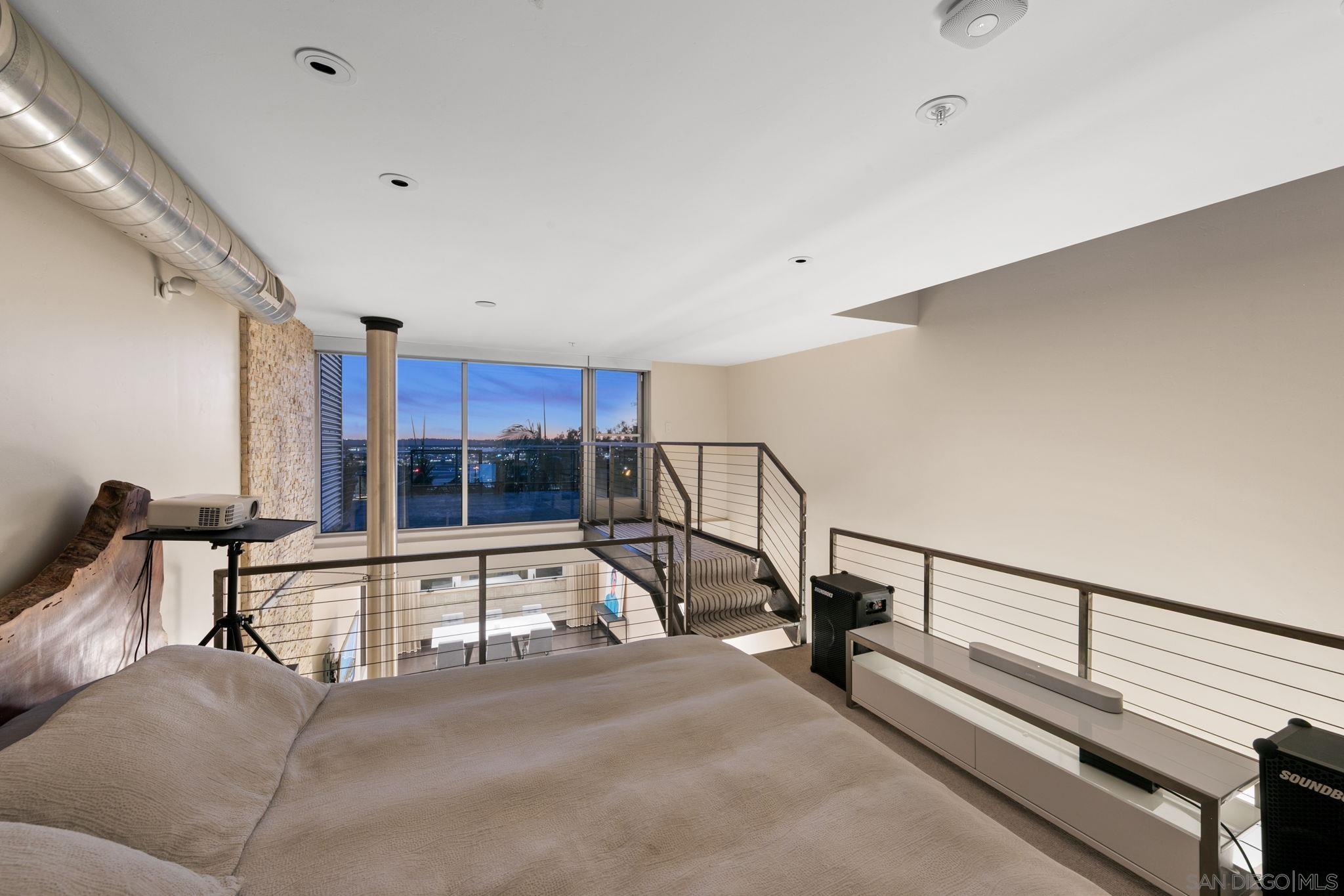 Detail Gallery Image 33 of 74 For 3033  India St.  #6,  San Diego,  CA 92103 - 3 Beds | 2/1 Baths