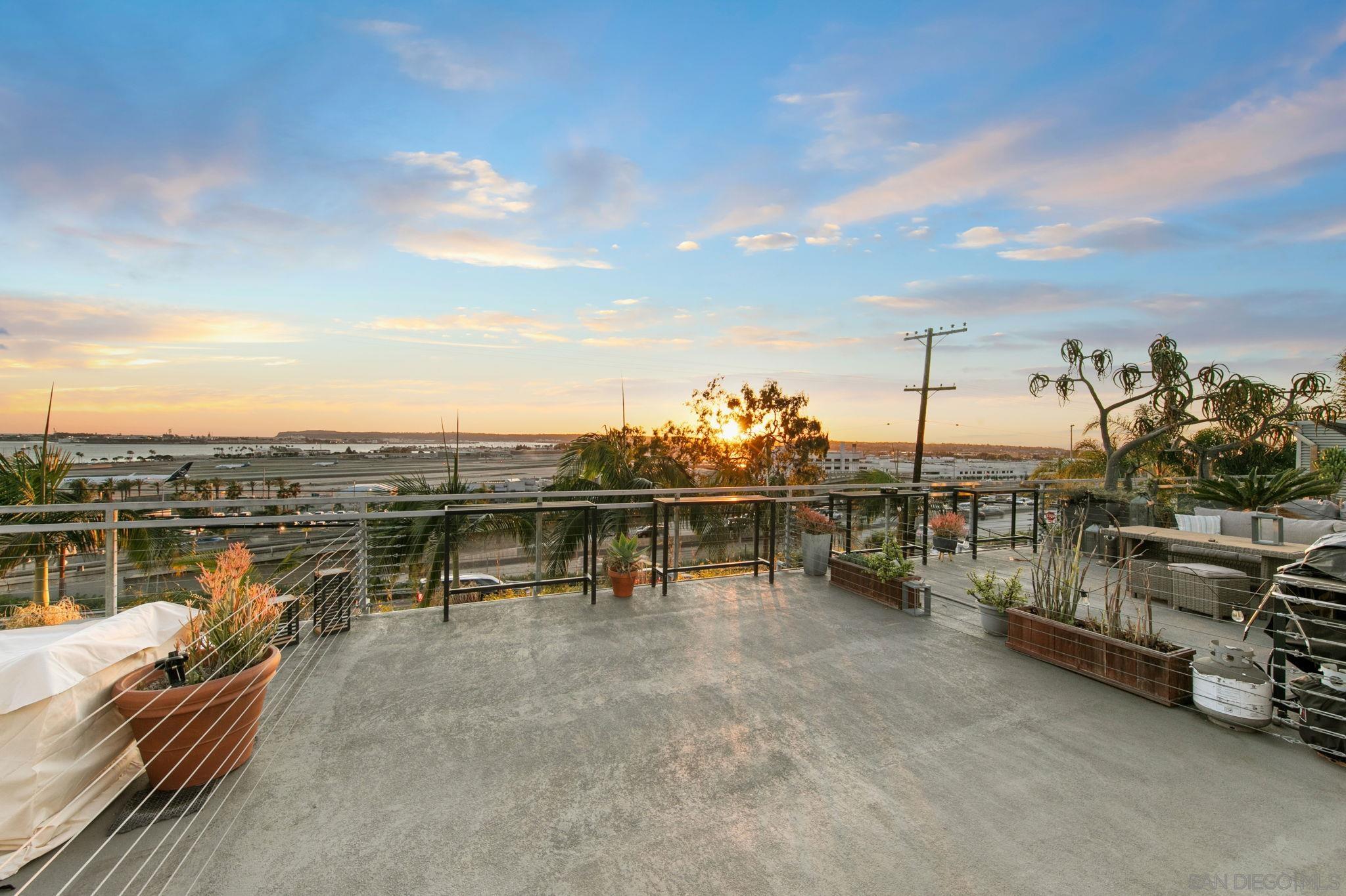 Detail Gallery Image 41 of 74 For 3033  India St.  #6,  San Diego,  CA 92103 - 3 Beds | 2/1 Baths