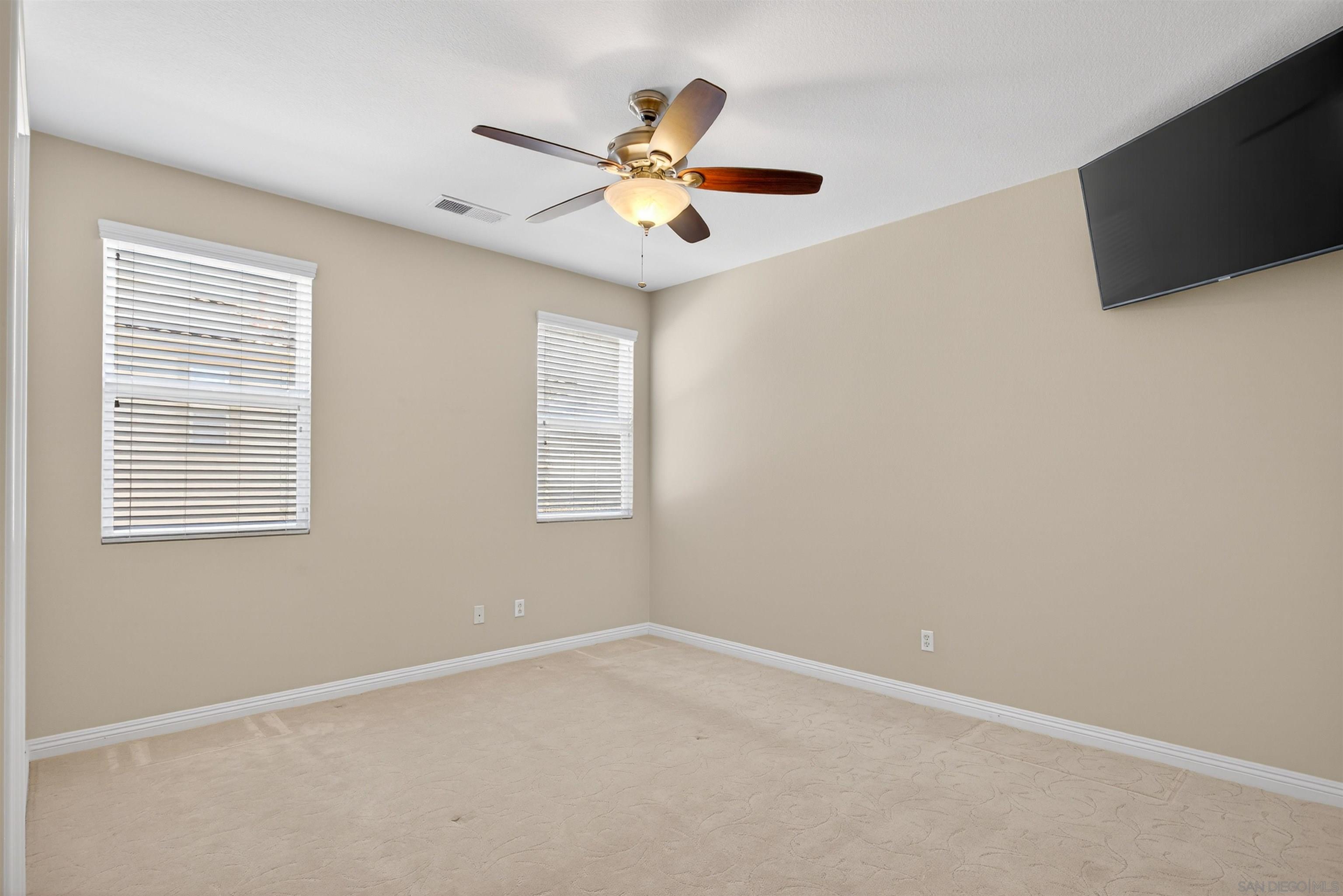 Detail Gallery Image 47 of 62 For 18410  Lakepointe Dr, Riverside,  CA 92503 - 5 Beds | 4/1 Baths