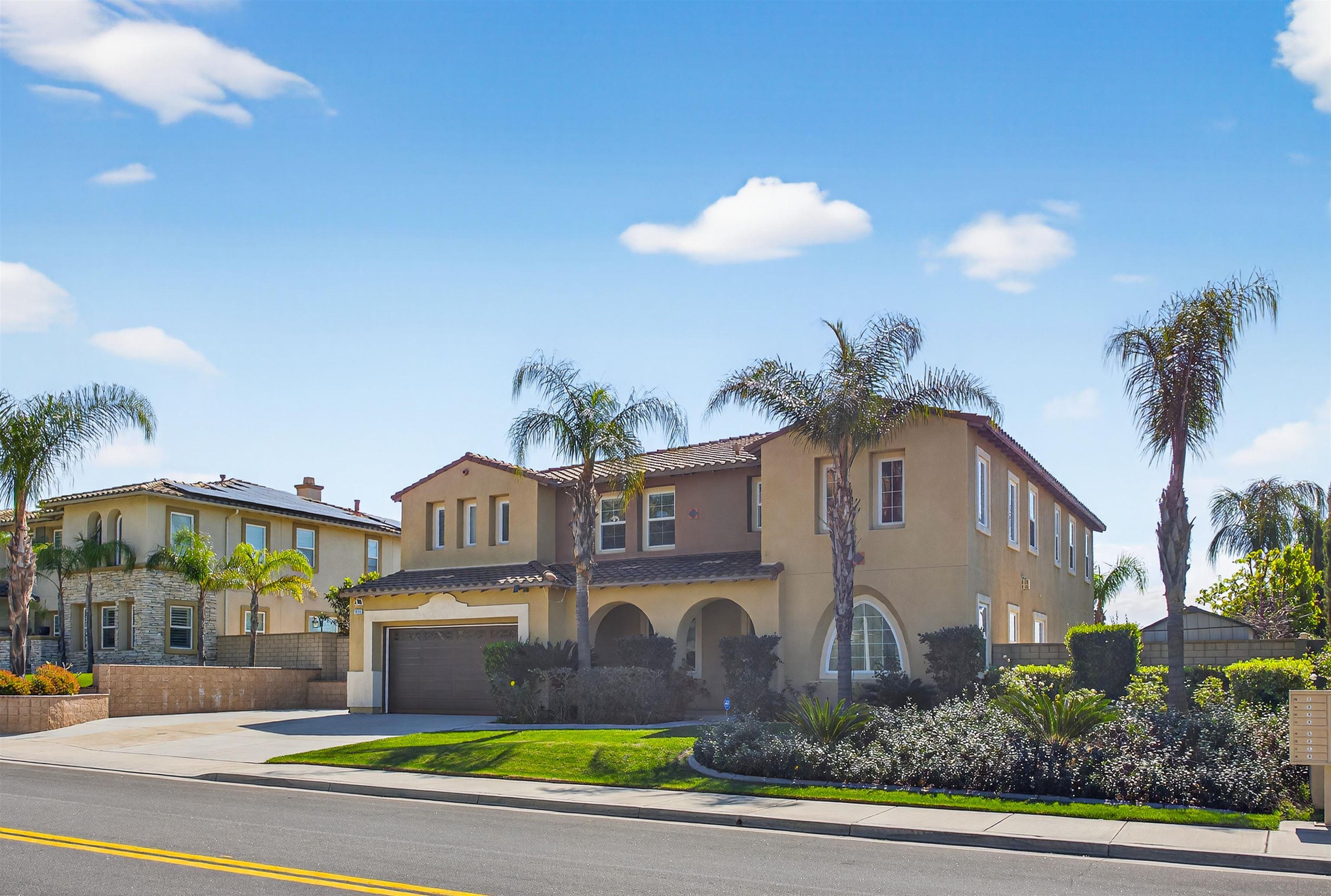 Detail Gallery Image 6 of 62 For 18410  Lakepointe Dr, Riverside,  CA 92503 - 5 Beds | 4/1 Baths
