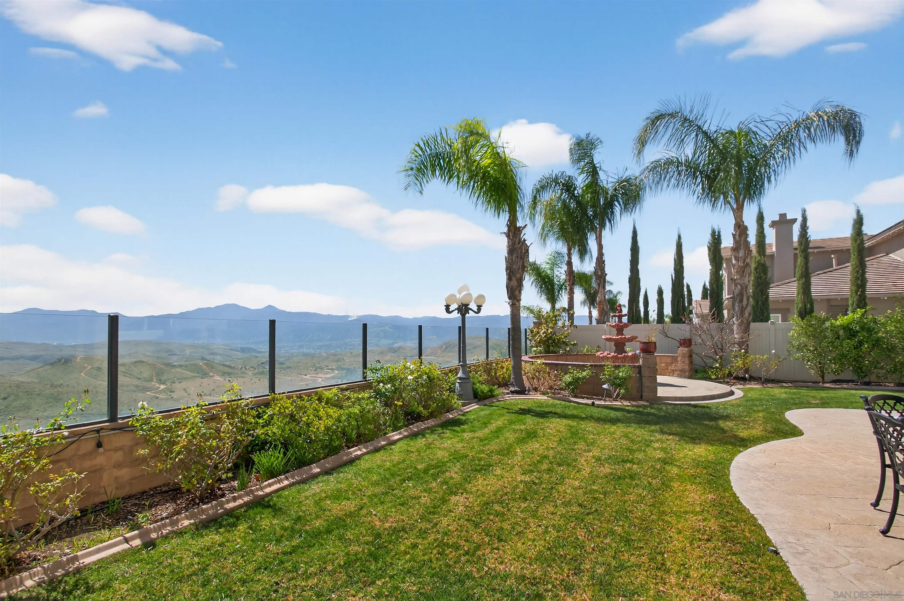 Detail Gallery Image 53 of 62 For 18410  Lakepointe Dr, Riverside,  CA 92503 - 5 Beds | 4/1 Baths