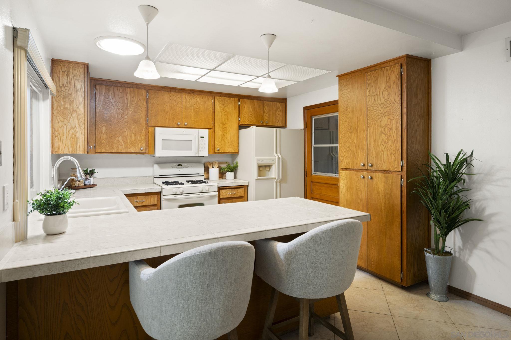 Detail Gallery Image 11 of 21 For 9152  Lakeview Rd, Lakeside,  CA 92040 - 3 Beds | 2 Baths