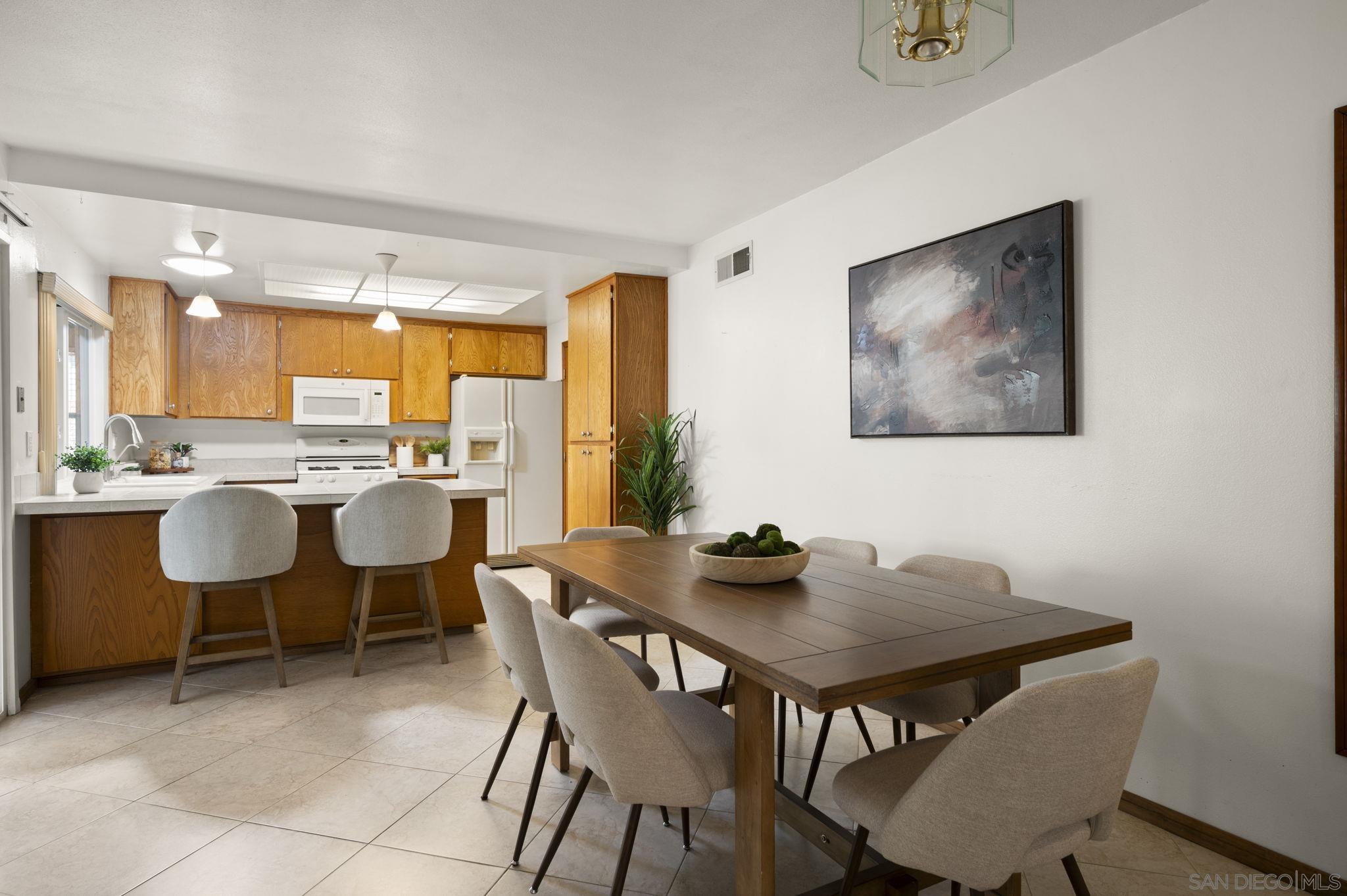 Detail Gallery Image 6 of 21 For 9152  Lakeview Rd, Lakeside,  CA 92040 - 3 Beds | 2 Baths