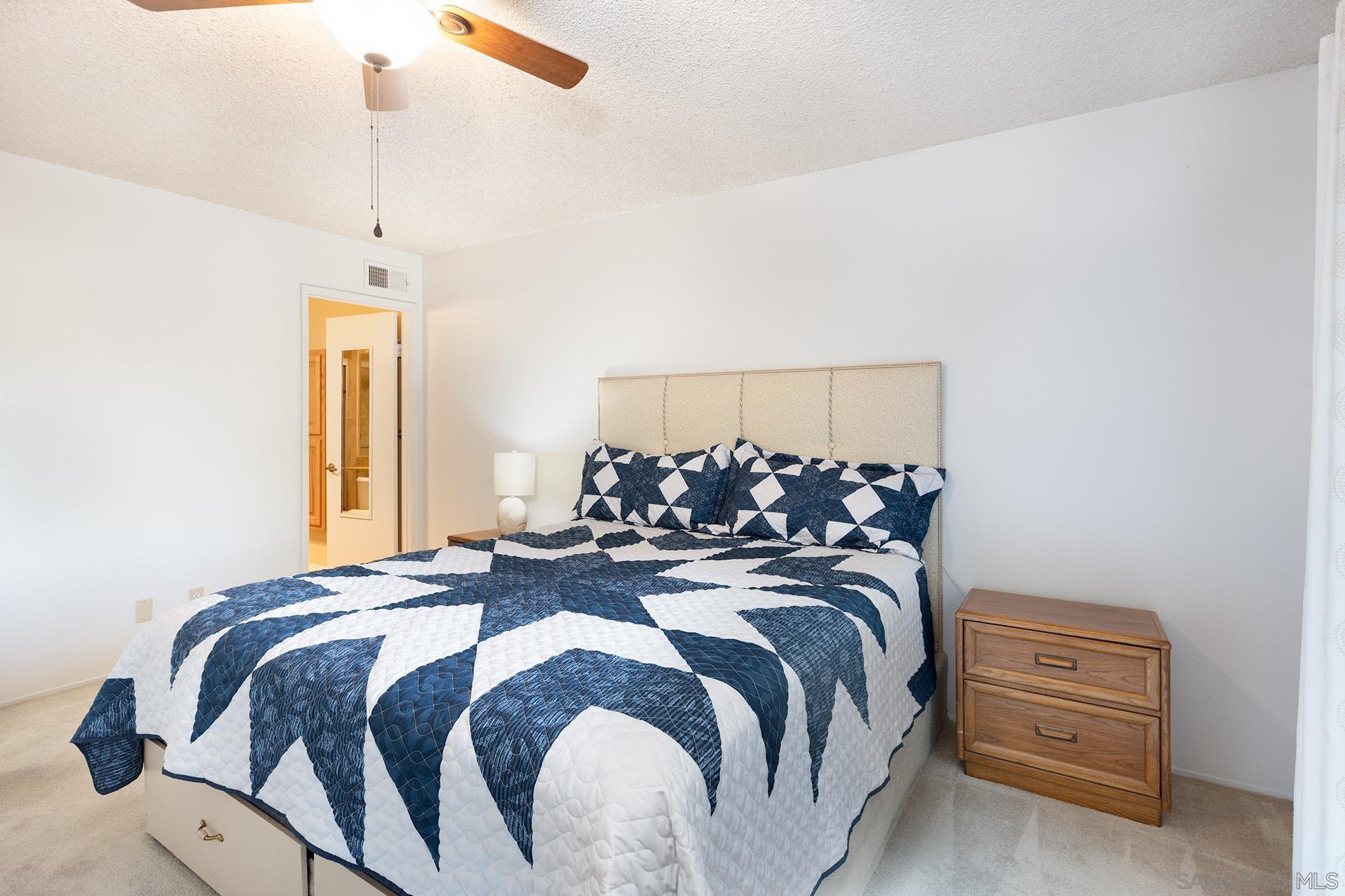 Detail Gallery Image 14 of 32 For 12455  Ridgeton Dr., Lakeside,  CA 92040 - 3 Beds | 2 Baths