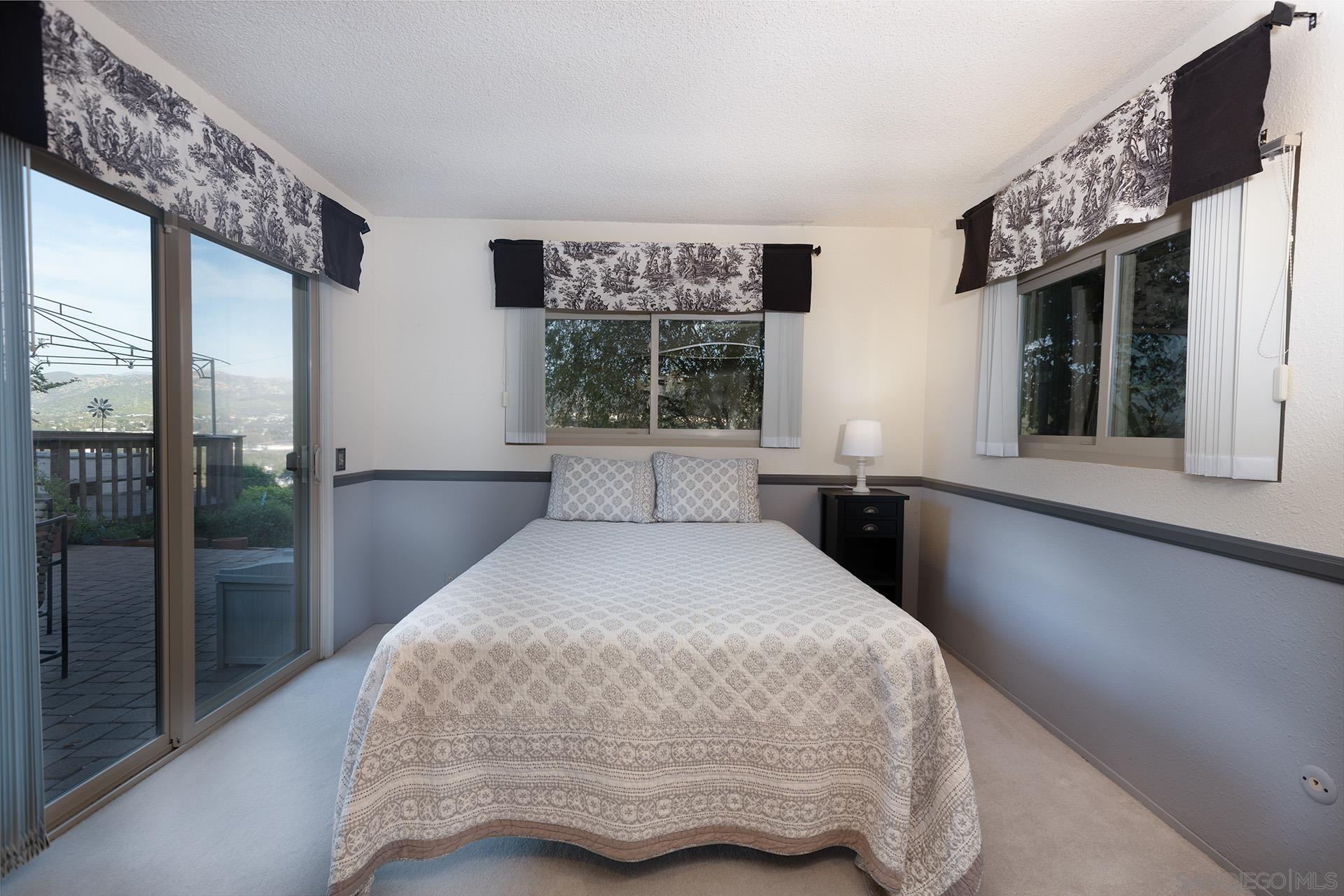 Detail Gallery Image 17 of 32 For 12455  Ridgeton Dr., Lakeside,  CA 92040 - 3 Beds | 2 Baths