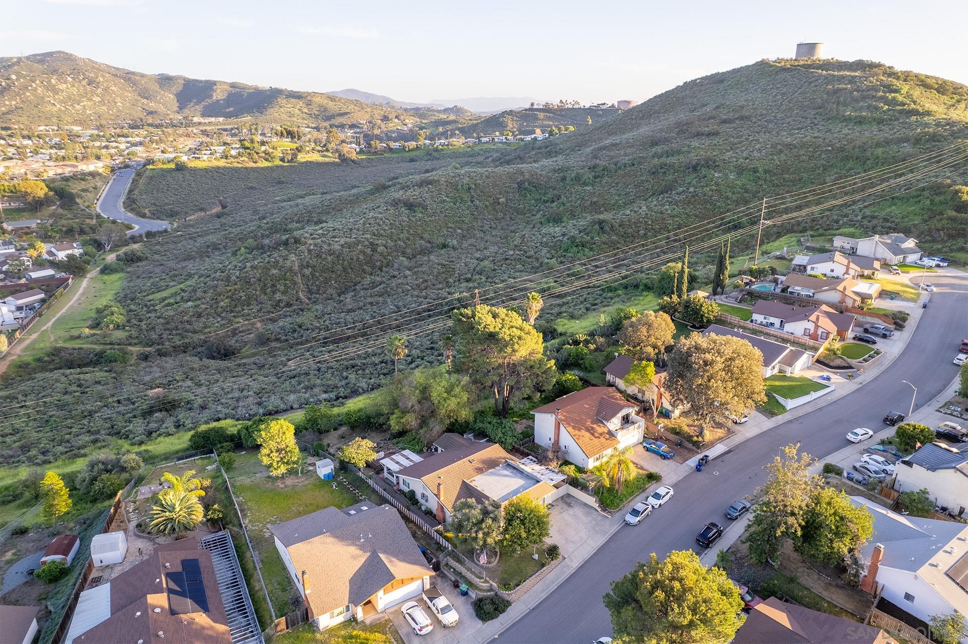 Detail Gallery Image 31 of 32 For 12455  Ridgeton Dr., Lakeside,  CA 92040 - 3 Beds | 2 Baths