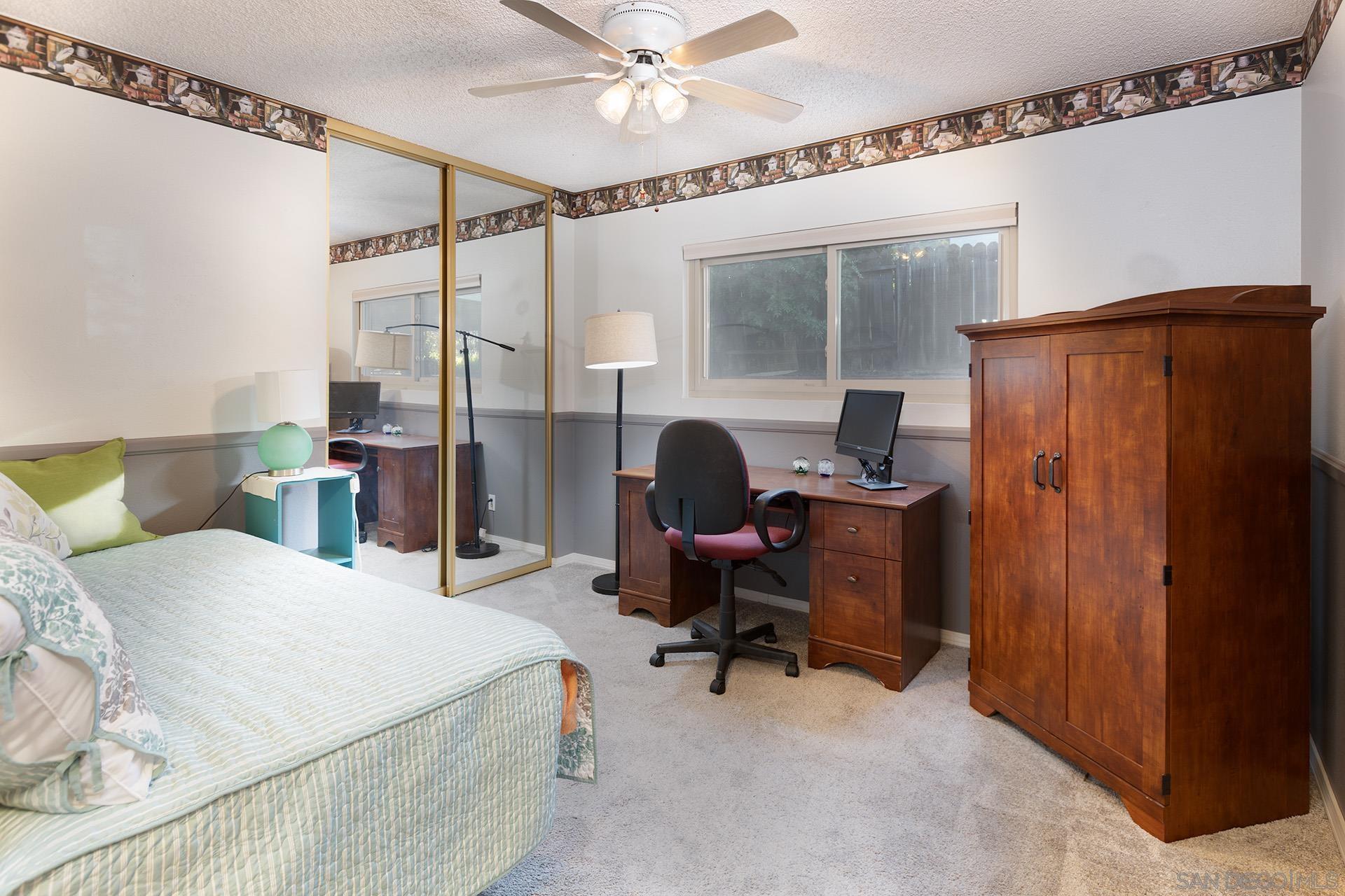 Detail Gallery Image 10 of 32 For 12455  Ridgeton Dr., Lakeside,  CA 92040 - 3 Beds | 2 Baths